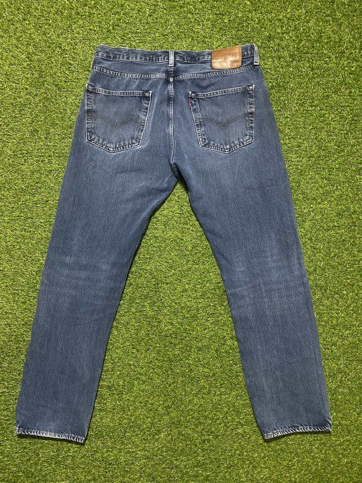 Levi's Vintage 90s Levi’s 501 jeans denim faded size 34x32 Size US 34 / EU 50 - 3 Thumbnail