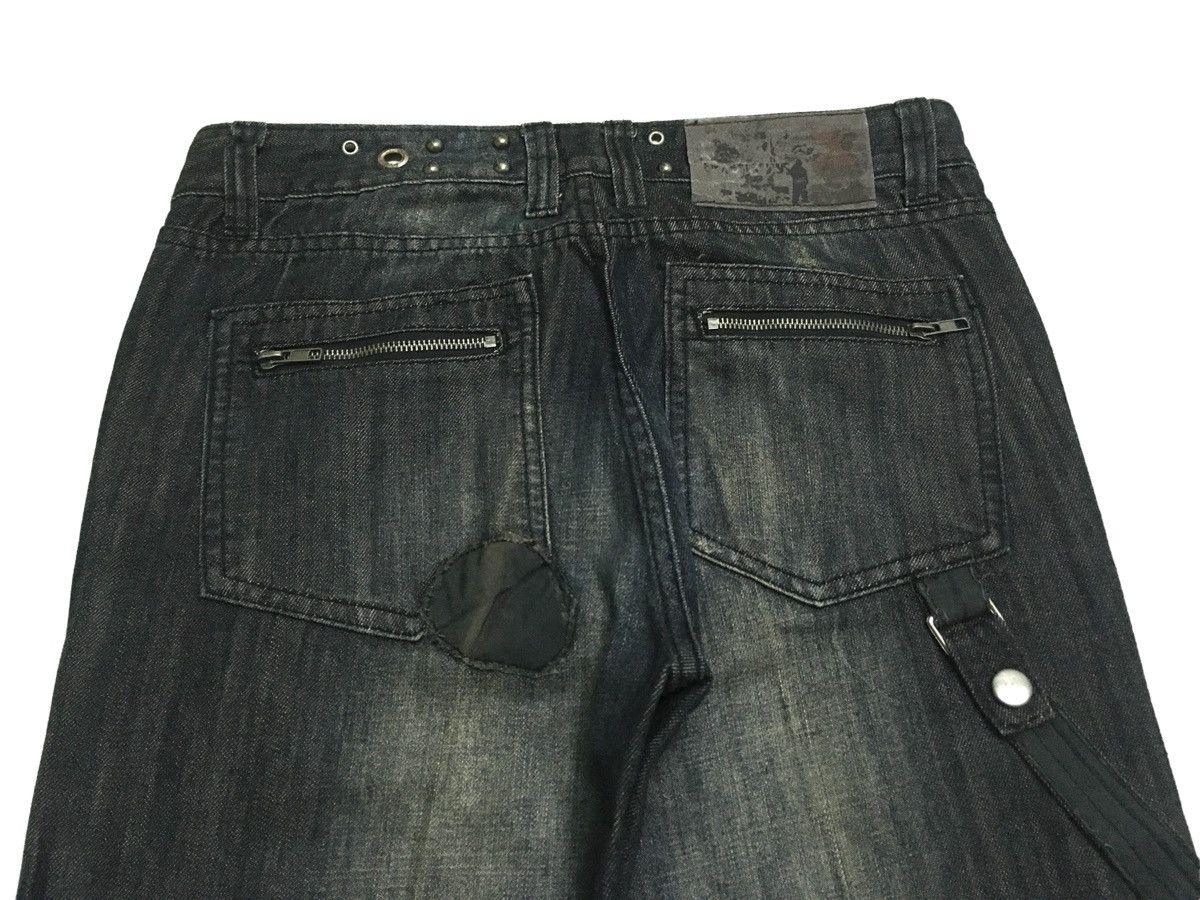 If Six Was Nine × Japanese Brand × Le Grande Bleu (L.G.B.) Rare Design Vintage Brand X Team Distressed Jeans 2000s Size US 30 / EU 46 - 4 Thumbnail