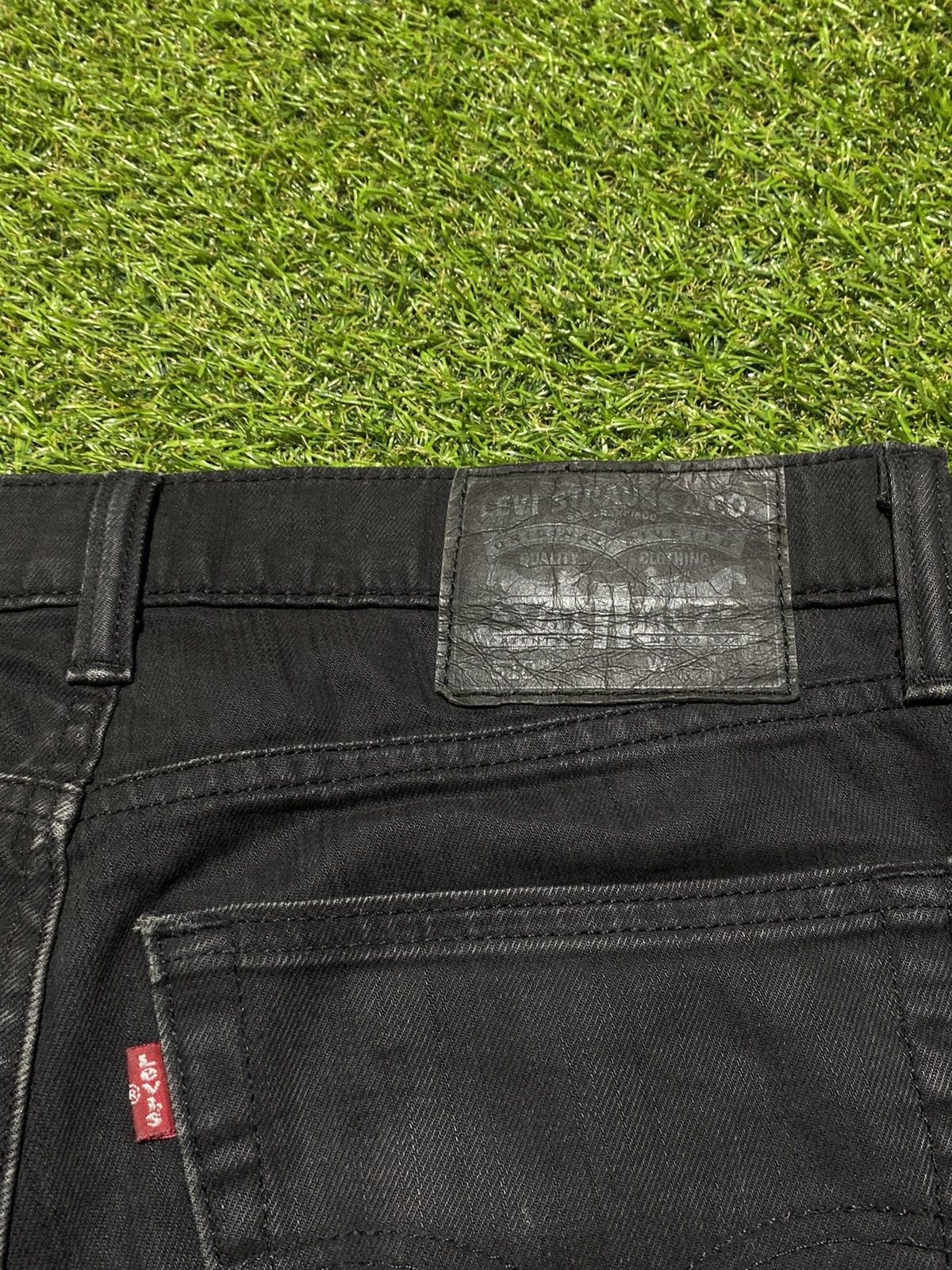 Levi's × Vintage Vintage 90s Levi’s jeans denim 510 streetwear size 31x32 Size US 31 - 3 Thumbnail