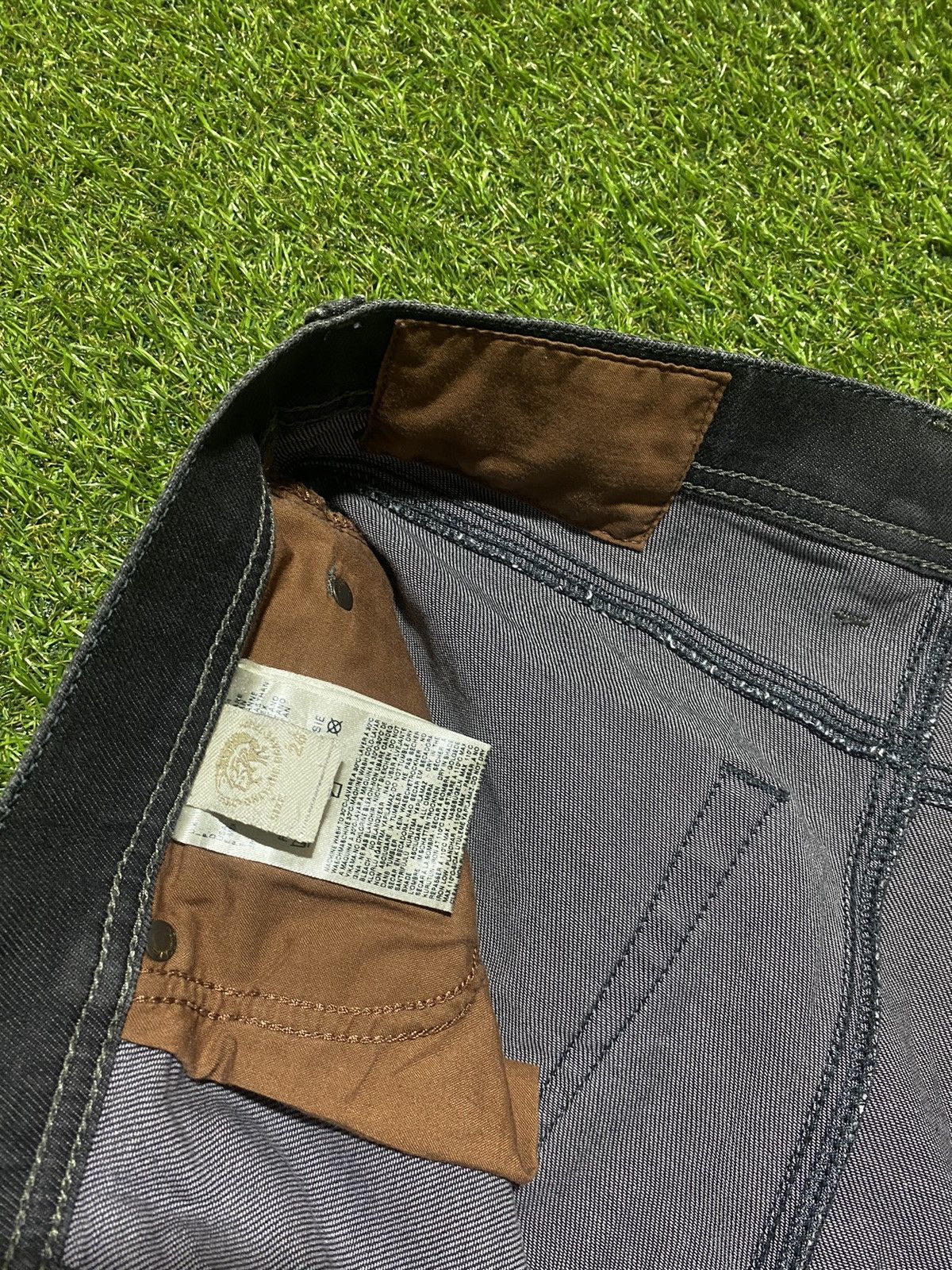 Diesel Vintage Diesel jeans denim streetwear y2k style size 26x30 Size US 26 / EU 42 - 6 Thumbnail