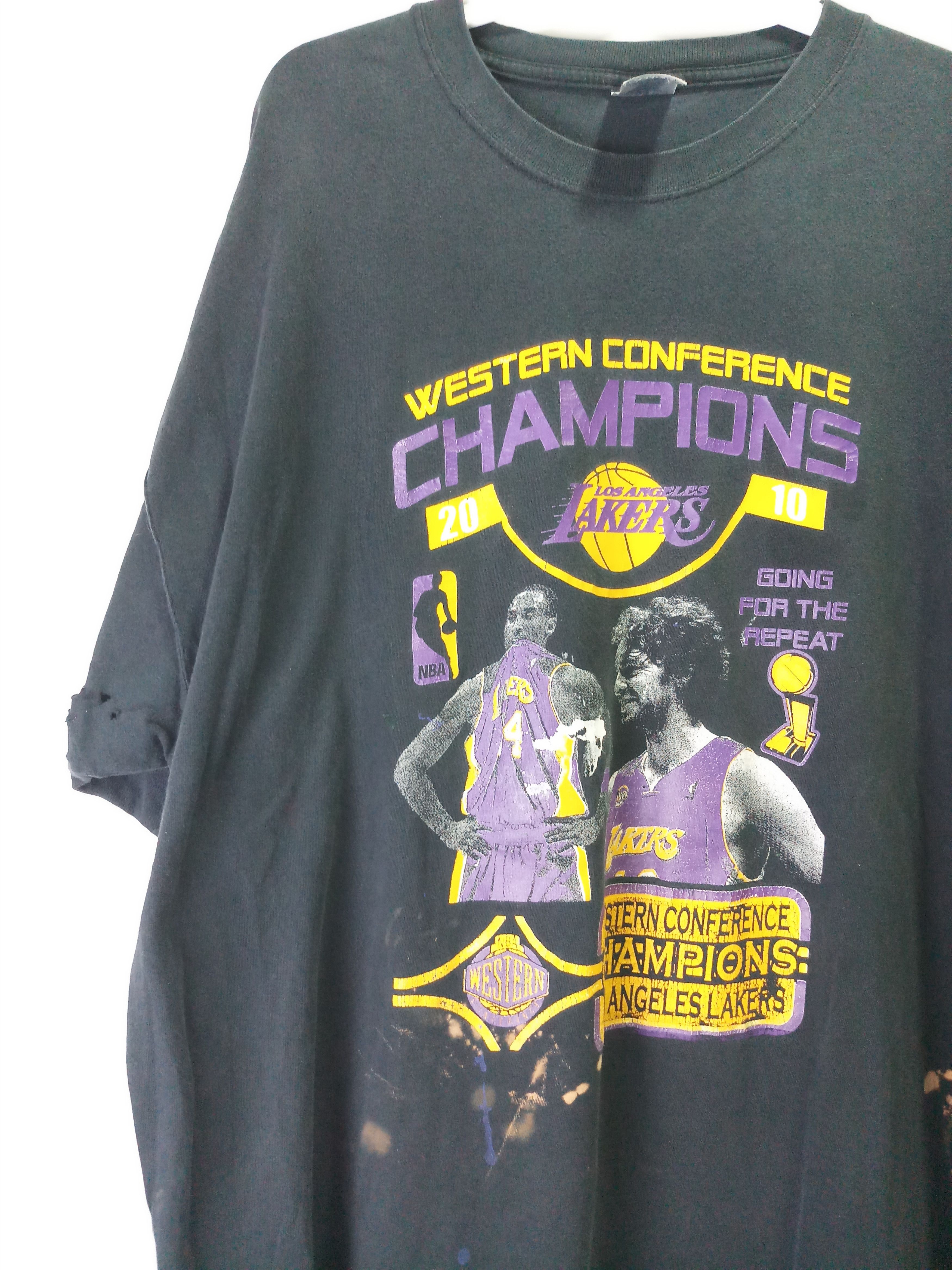 Vintage Vintage Y2K Lakers Kobe Bryant Gasol T Shirt Thrashed Size US XXL / EU 58 / 5 - 7 Thumbnail