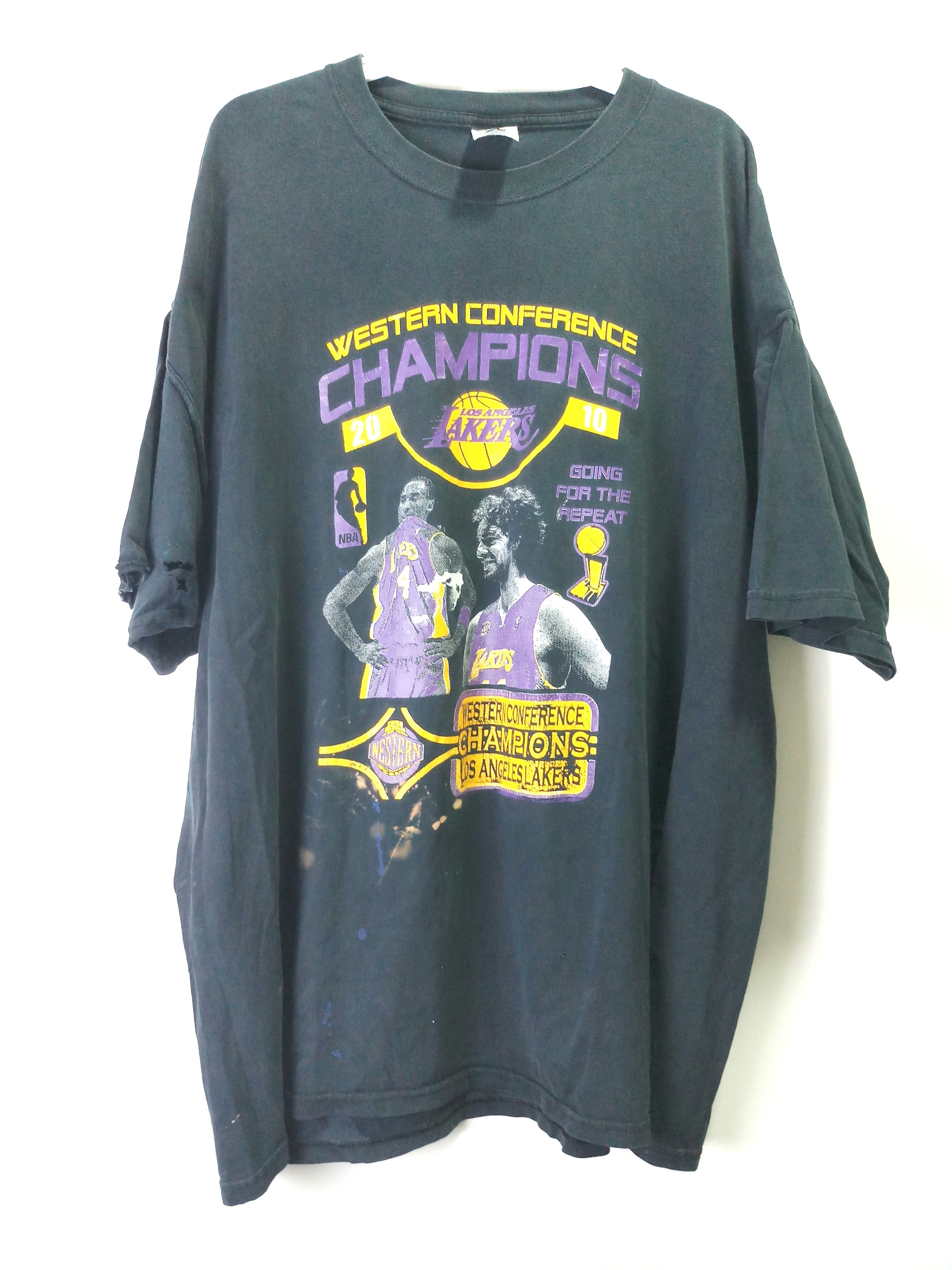 Vintage Vintage Y2K Lakers Kobe Bryant Gasol T Shirt Thrashed Size US XXL / EU 58 / 5 - 1 Thumbnail