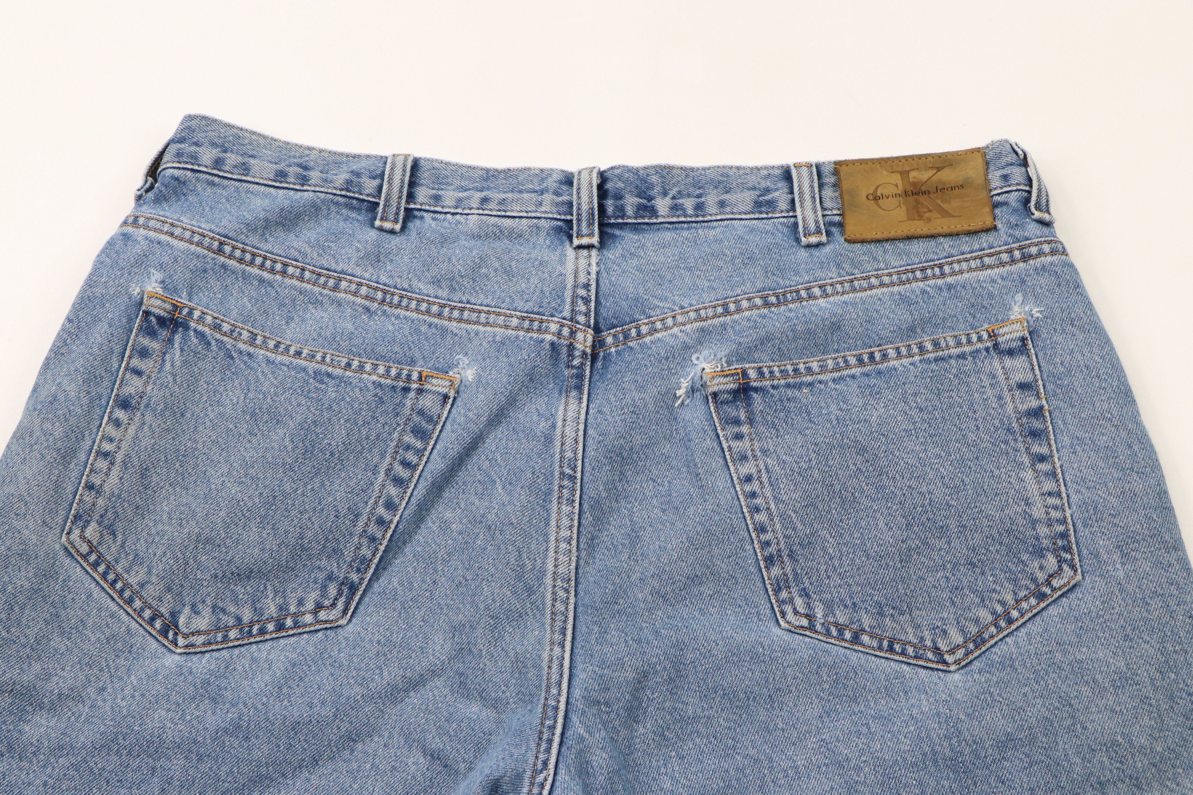 Calvin Klein Vintage 90s Calvin Klein Baggy Loose Denim Shorts Jorts Size US 38 / EU 54 - 7 Thumbnail