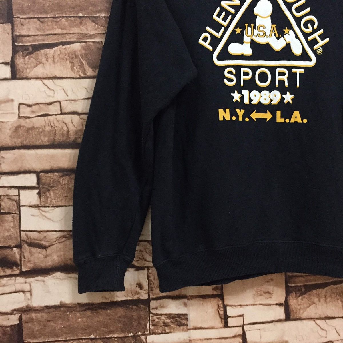 Vintage Vintage PLENTY TOUGH sweatshirt spell out big design Size US M / EU 48-50 / 2 - 4 Thumbnail