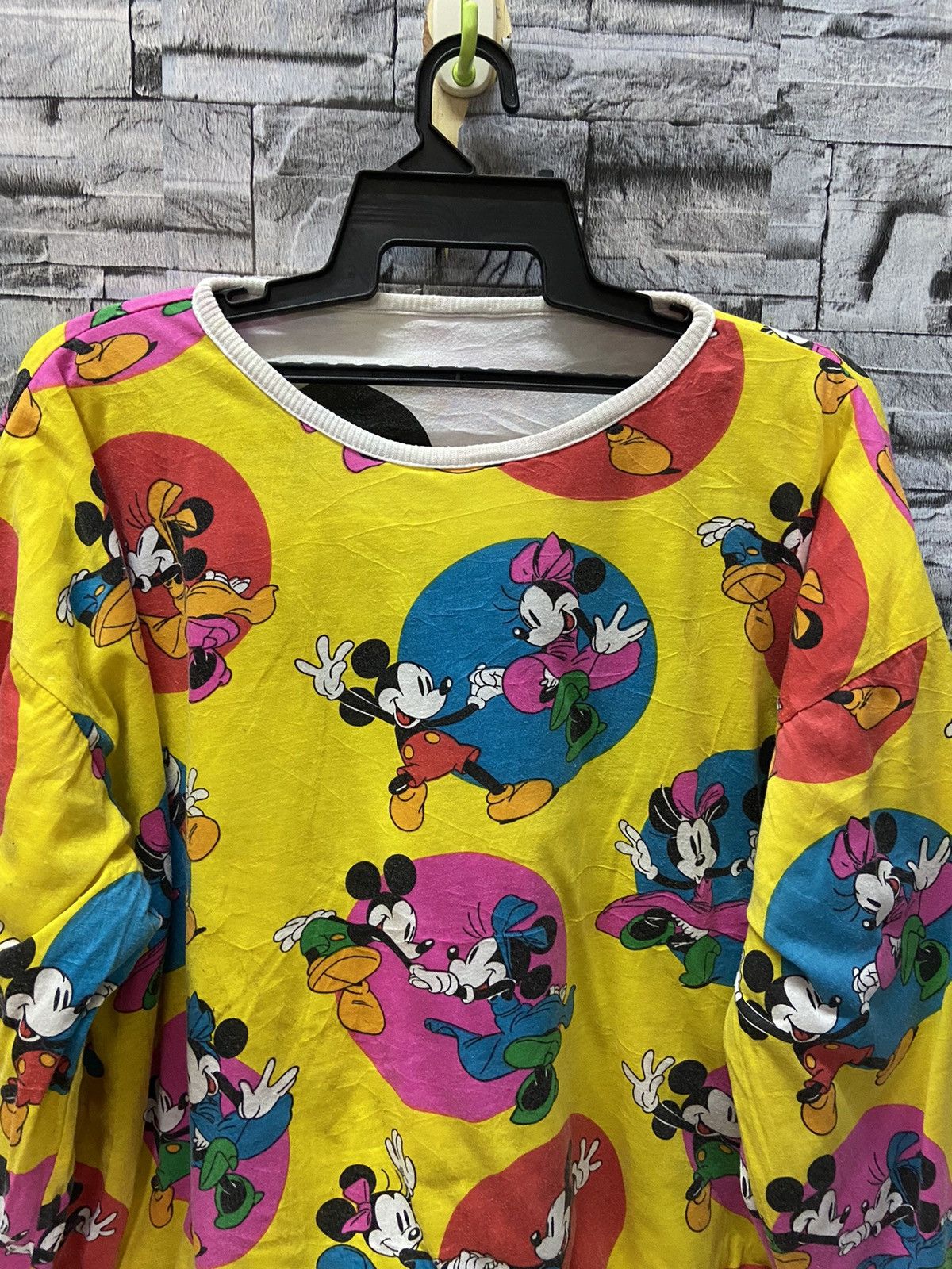 Mickey Mouse Vintage Mickey Mouse Minnie Mouse sweatshirt fit XL Size US XL / EU 56 / 4 - 2 Thumbnail