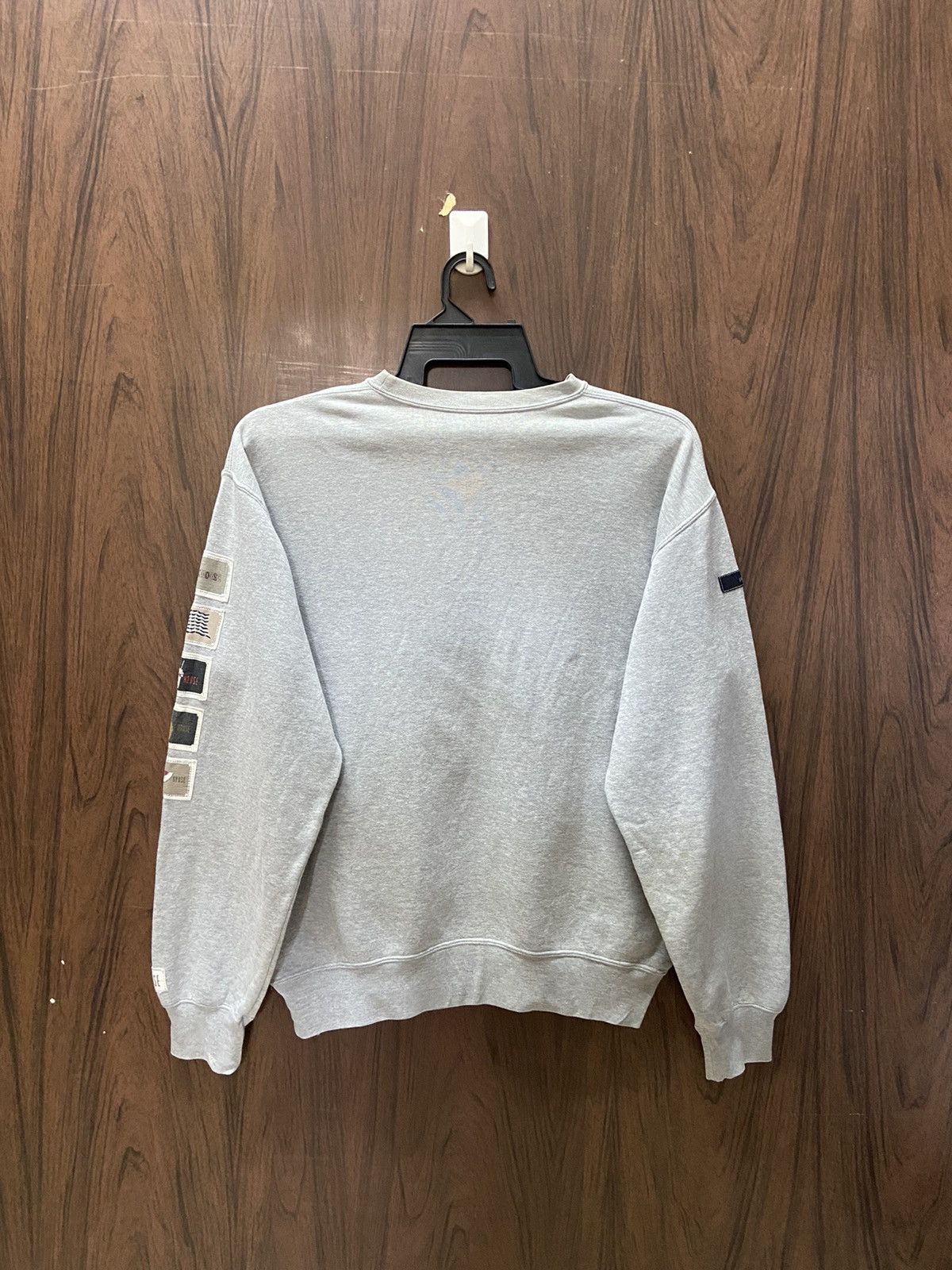 Japanese Brand Vintage Pink House sweatshirt patchers design Size US L / EU 52-54 / 3 - 8 Thumbnail