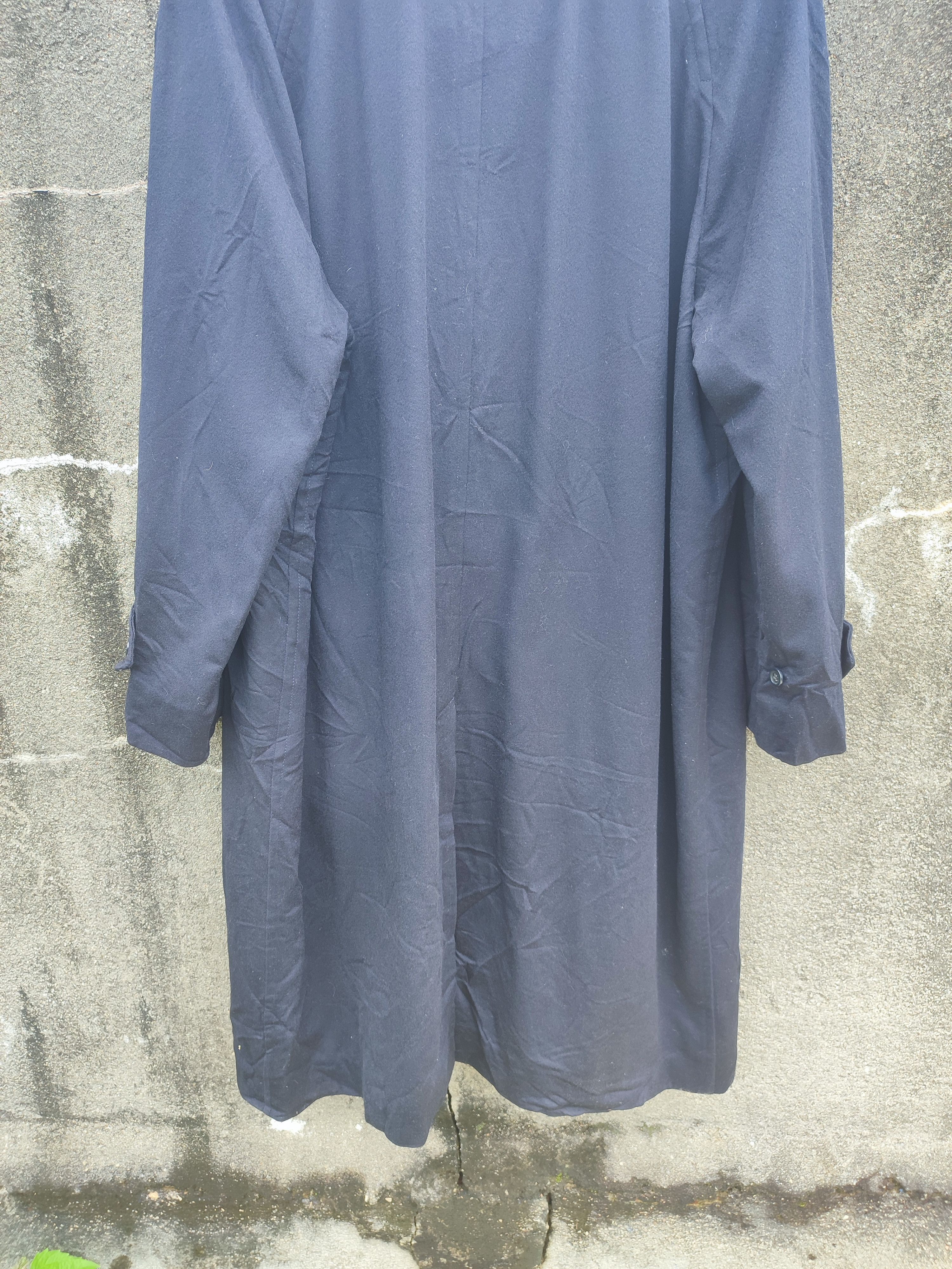 Burberry Vintage Burberry’s Wool & Cashmere Coat Made in England Size US L / EU 52-54 / 3 - 2 Thumbnail