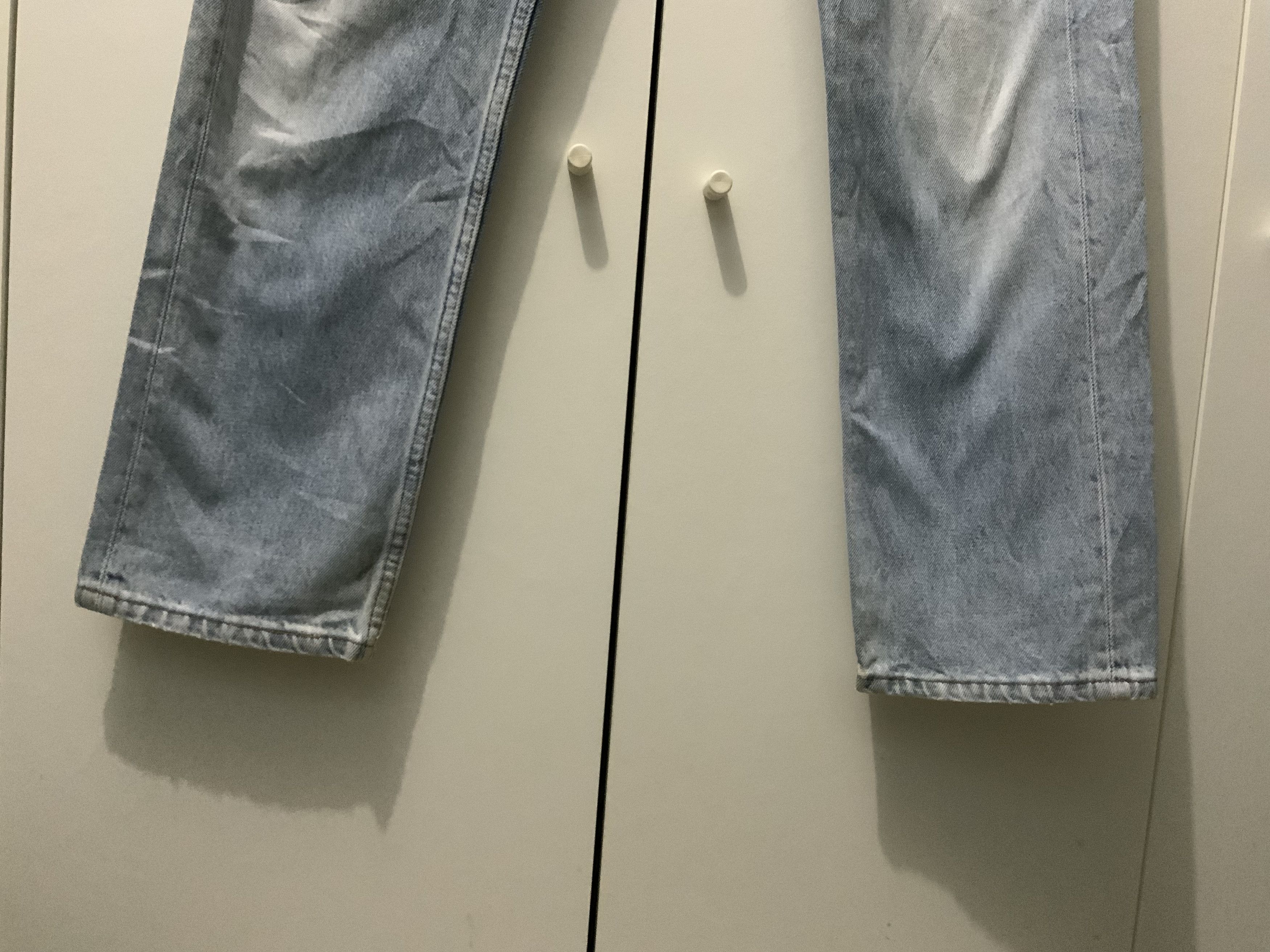 Levi's Vintage Clothing Thrashed Levi’s 552 Made in USA Denim Light Wash Jeans Size US 31 - 6 Thumbnail