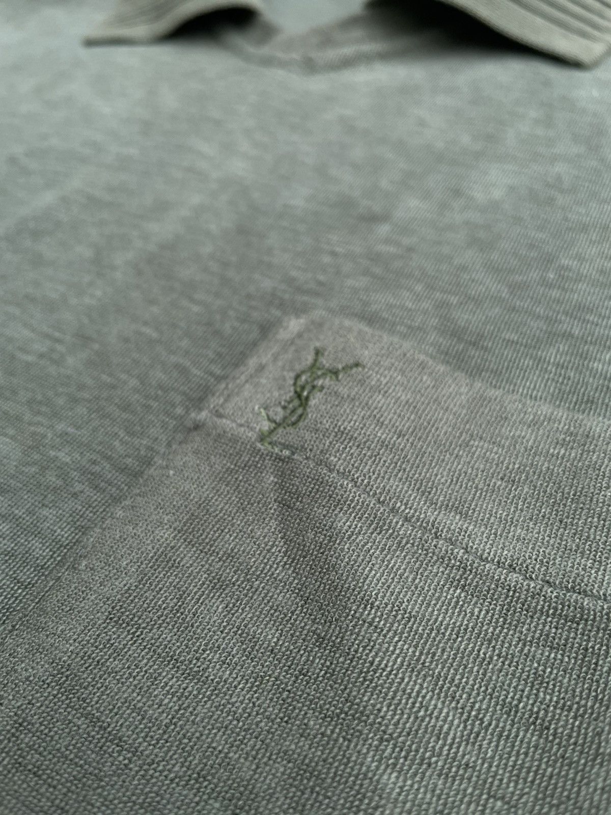 Yves Saint Laurent Yves Saint Laurent Pullover Polo Tshirt Size US M / EU 48-50 / 2 - 10 Thumbnail