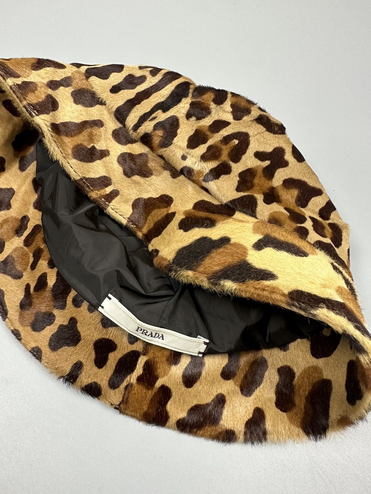Prada 🔥RARE🔥 PRADA LEOPARD BUCKET HAT Size ONE SIZE - 10 Thumbnail