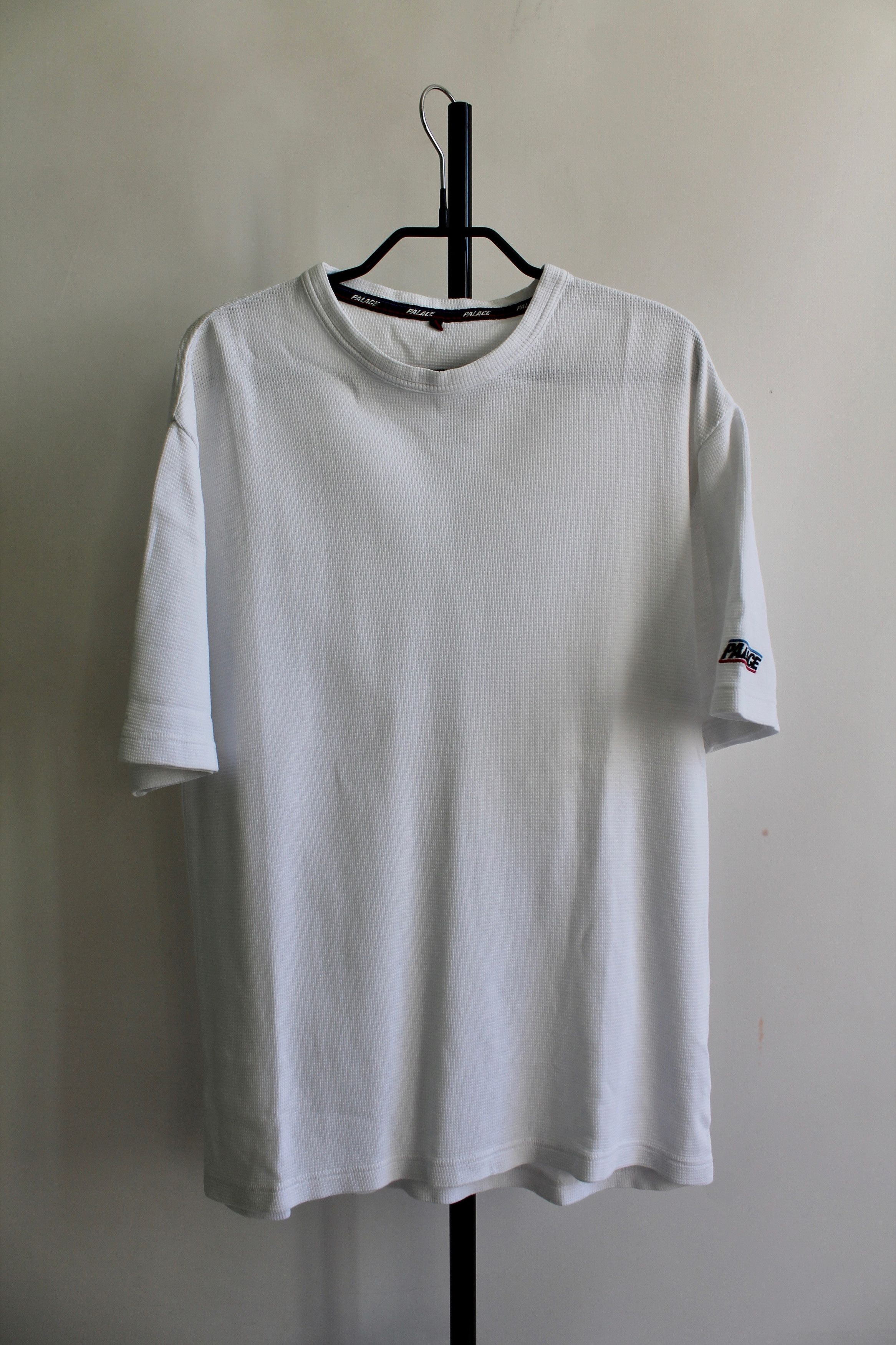 Palace PALACE Basically A WAFFLE T-Shirt White Skateboards Size US S / EU 44-46 / 1 - 1 Thumbnail