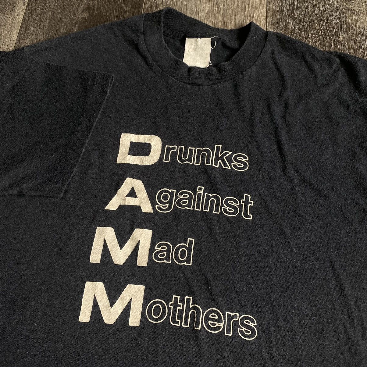 Vintage Vintage 1980s Drunks Against Mad Mothers Parody Logo T Shirt Size US L / EU 52-54 / 3 - 1 Thumbnail
