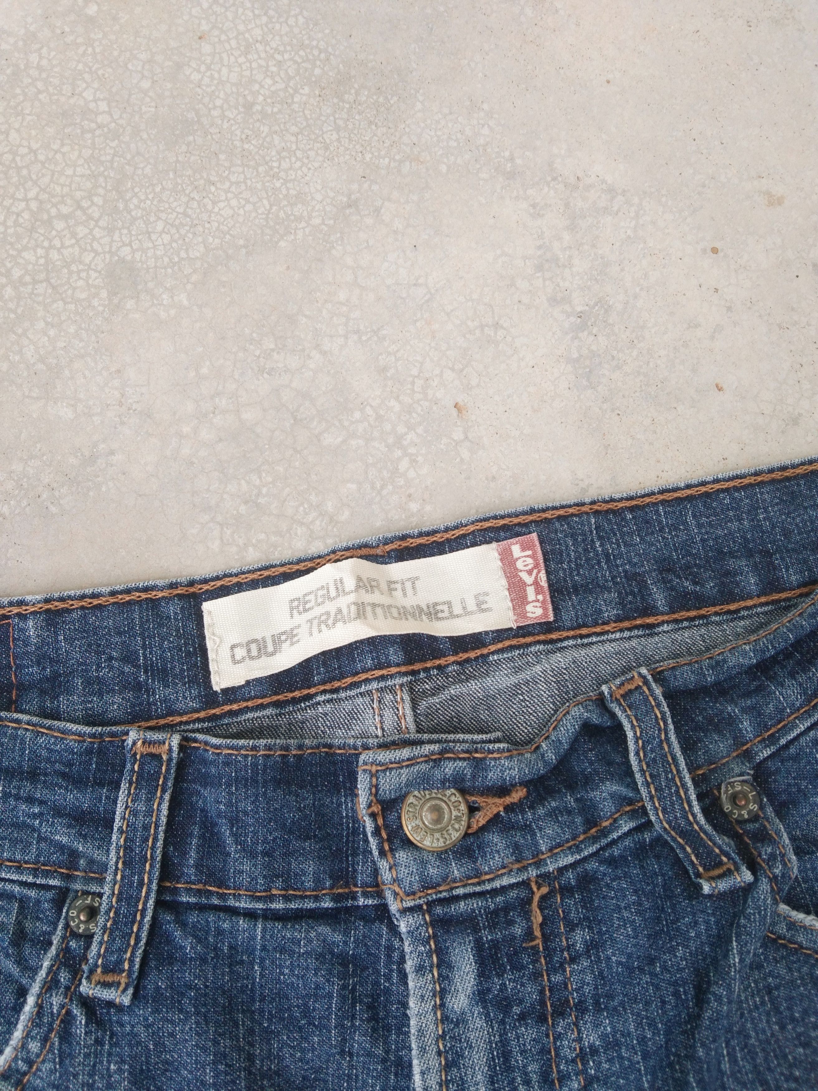 Levi's Vintage Levi's Jeans Regular Fit 32x30 Size US 32 / EU 48 - 6 Thumbnail