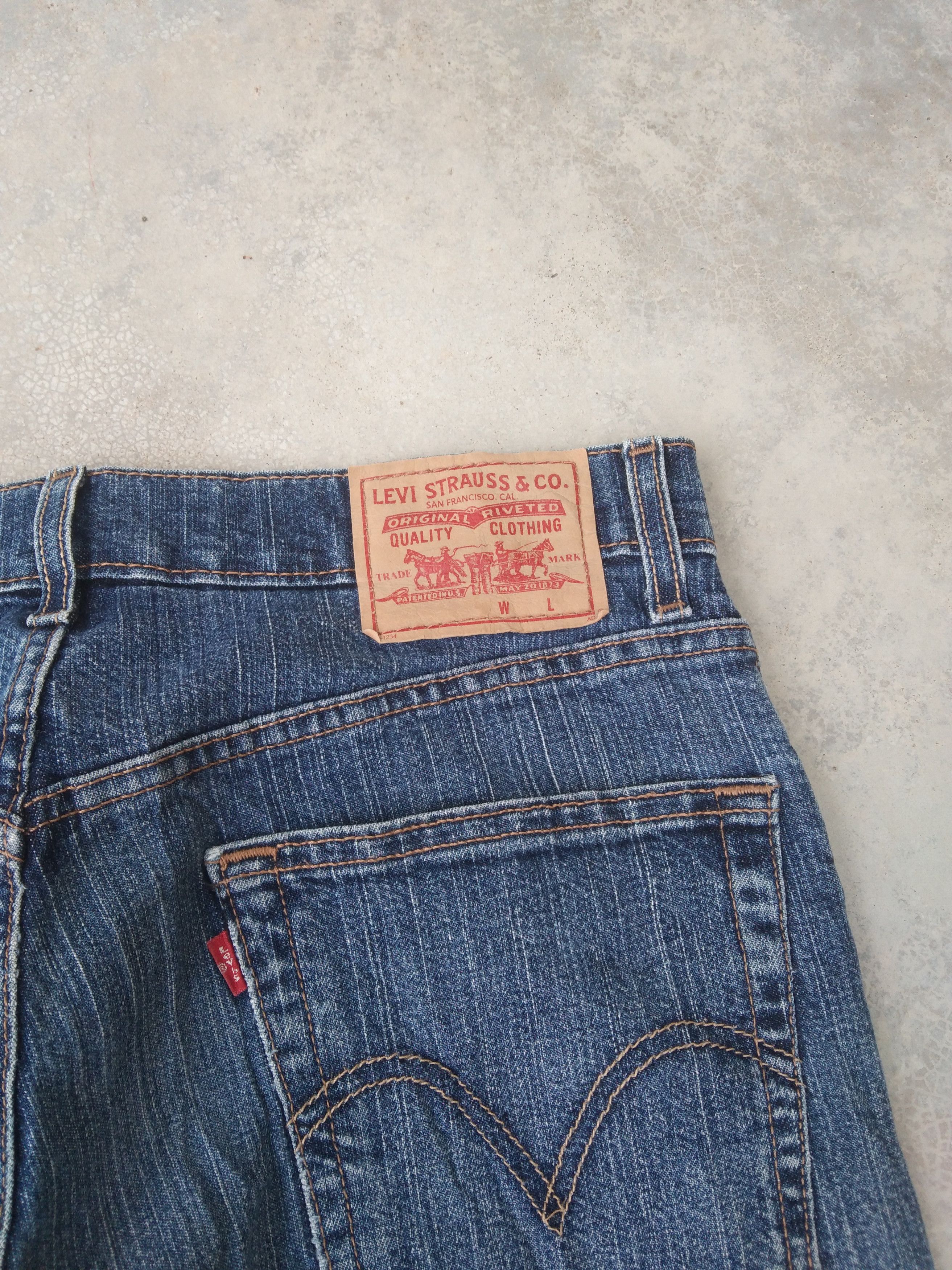 Levi's Vintage Levi's Jeans Regular Fit 32x30 Size US 32 / EU 48 - 3 Thumbnail