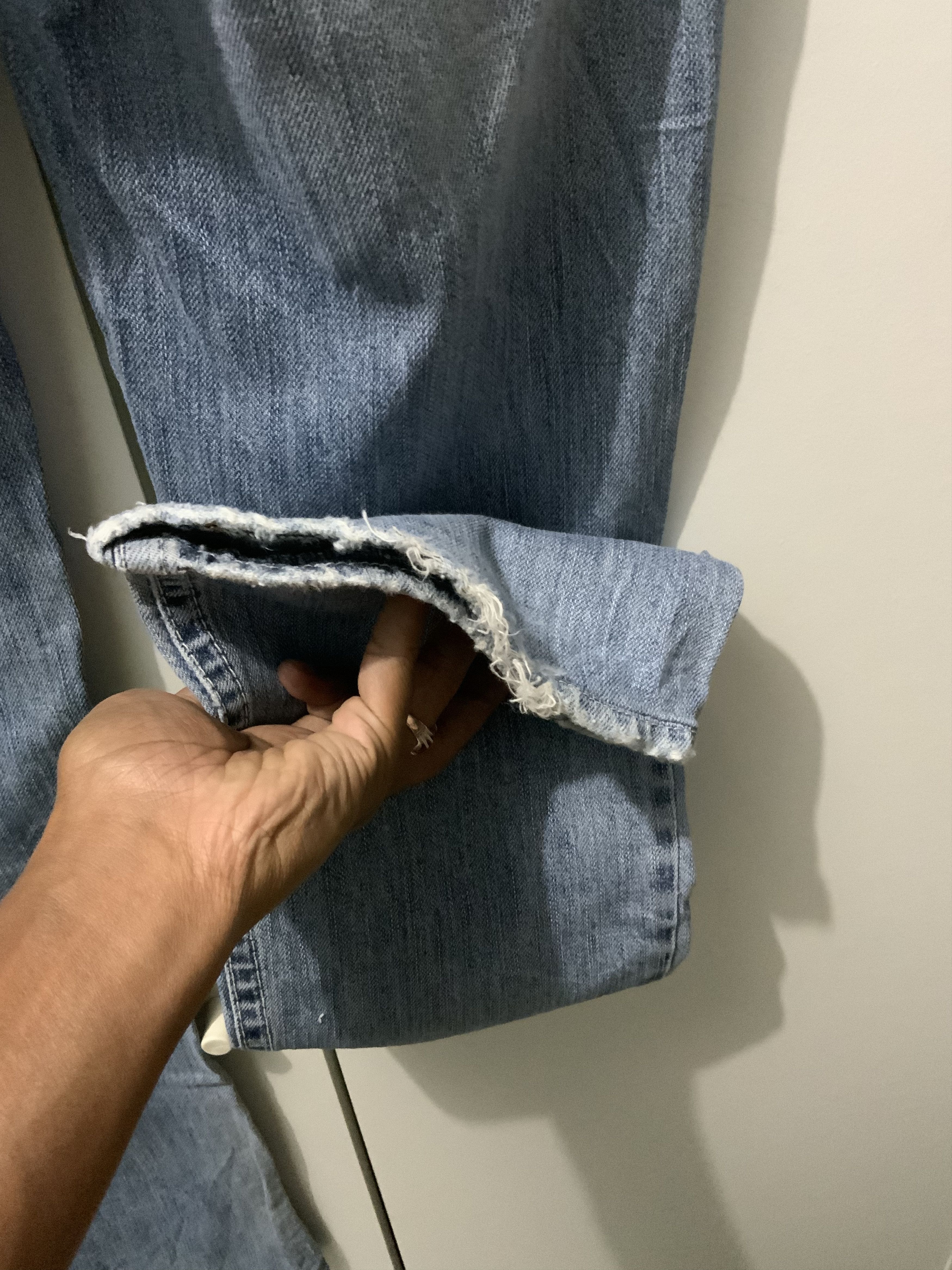 Jean Silver Jeans Bell Bottom Distressed Denim Size US 28 / EU 44 - 11 Thumbnail