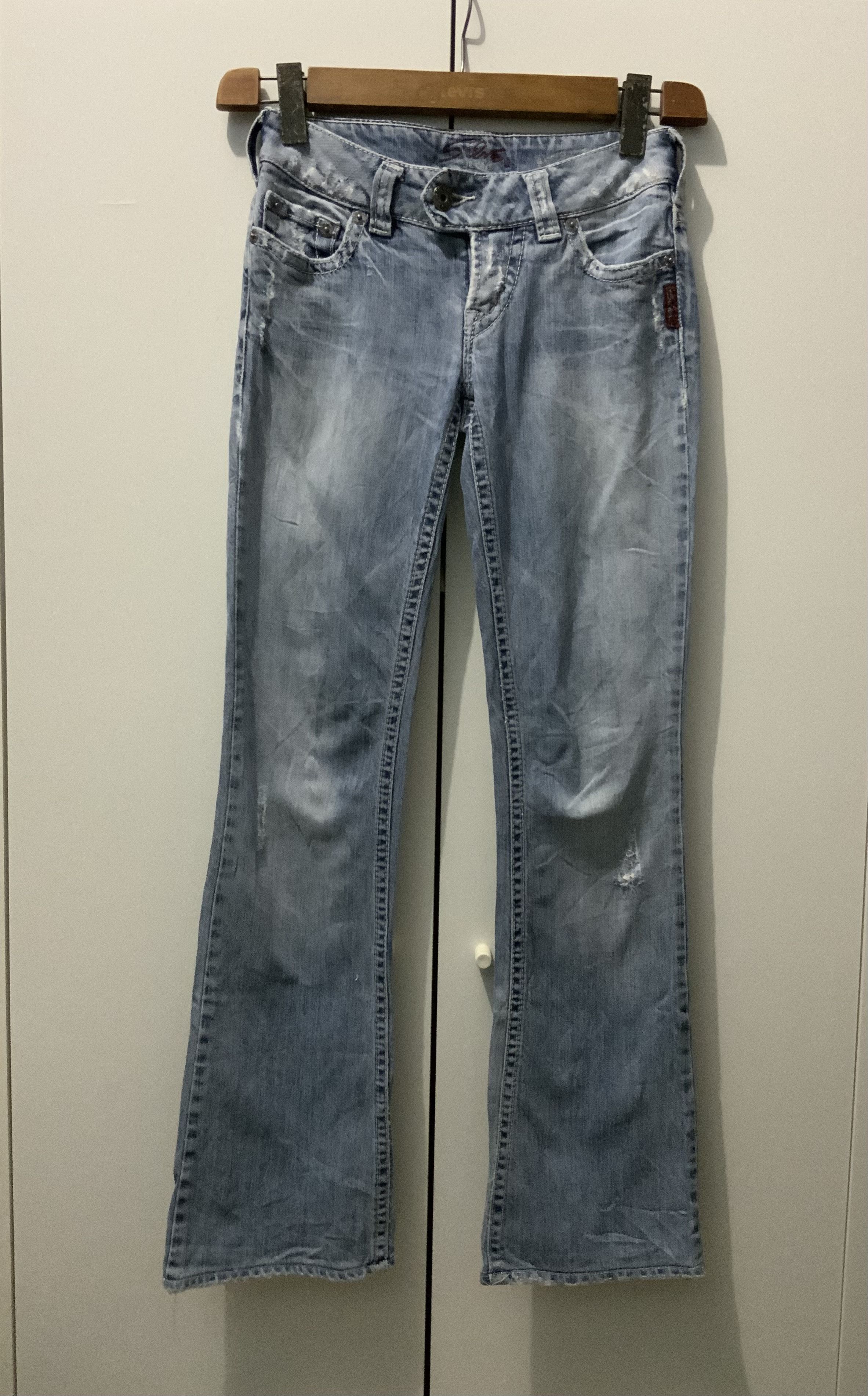 Jean Silver Jeans Bell Bottom Distressed Denim Size US 28 / EU 44 - 1 Thumbnail