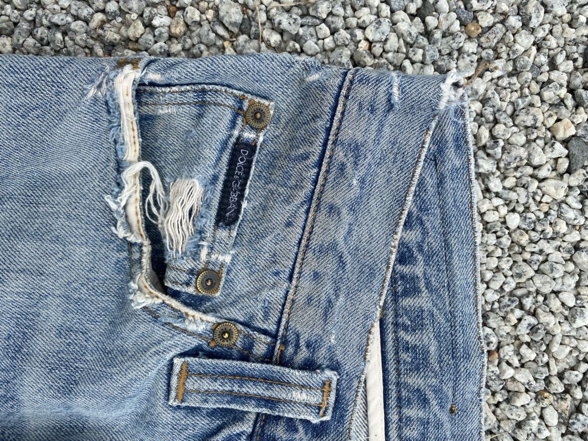 Dolce & Gabbana Vintage Dolce & Gabbana Distressed Jeans Size US 32 / EU 48 - 14 Thumbnail