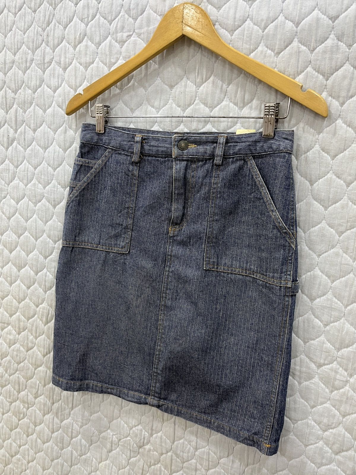 Japanese Brand (Www). CRAZY ANGLE JAPANESE STREET SKIRTS Size 29" - 2 Thumbnail