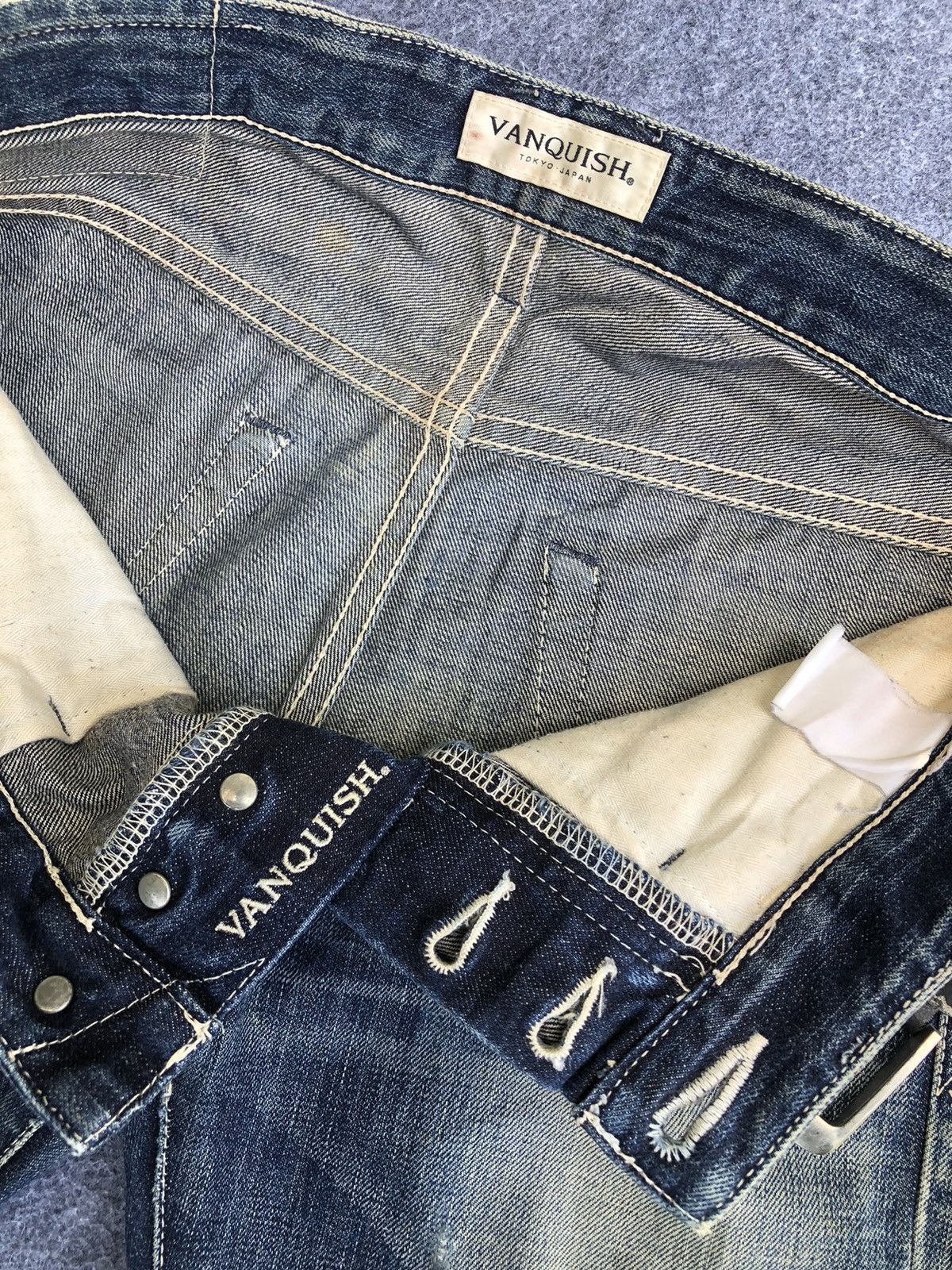 Japanese Brand Rare🔥Combo Set Vanquish Tokyo Japan Jeans & Belt Size US 33 - 13 Thumbnail
