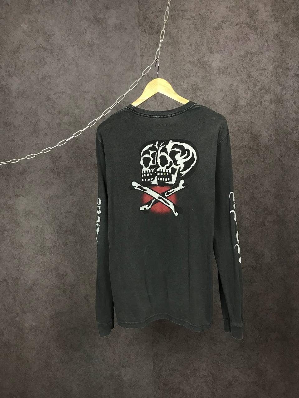 RVCA RVCA skulls luxury pigment dye overprinted longsleeve Size US S / EU 44-46 / 1 - 2 Thumbnail