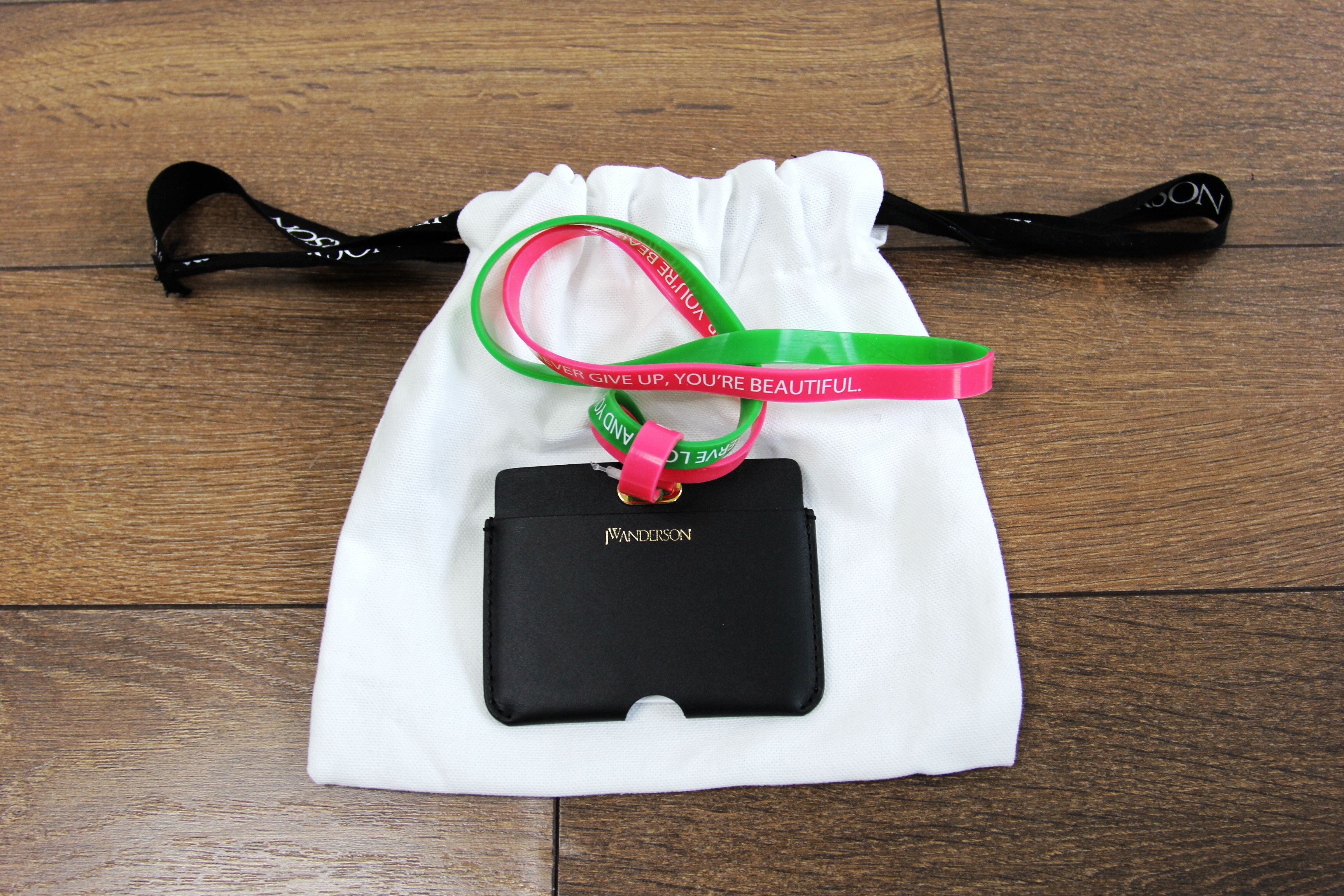 JW Anderson BNWT AW22 J.W.ANDERSON NECK STRAP CARDHOLDER Size ONE SIZE - 3 Thumbnail