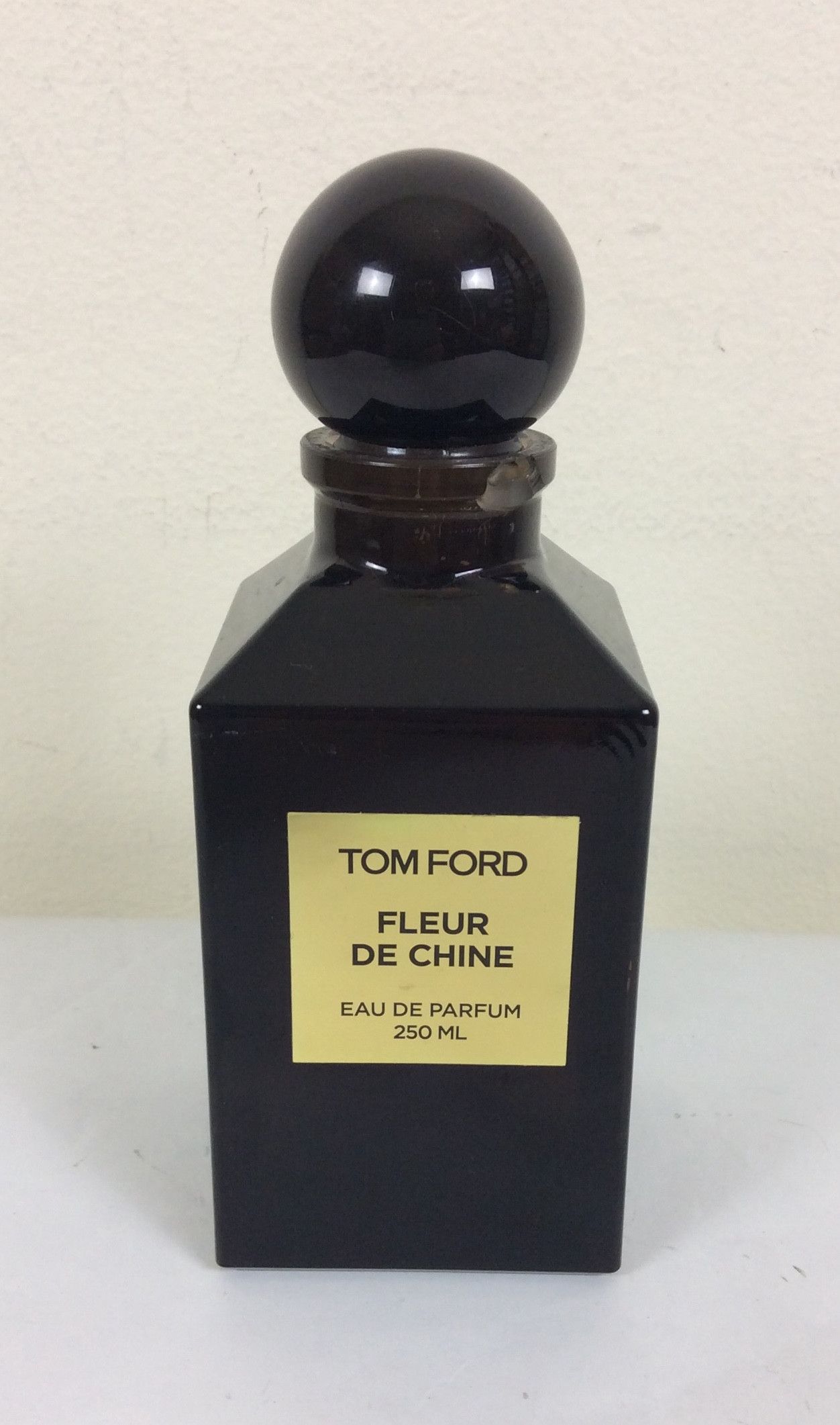 Tom Ford DISCONTINUED Tom Ford Fleur De Chine Full 8.4oz Decanter Size ONE SIZE - 1 Thumbnail