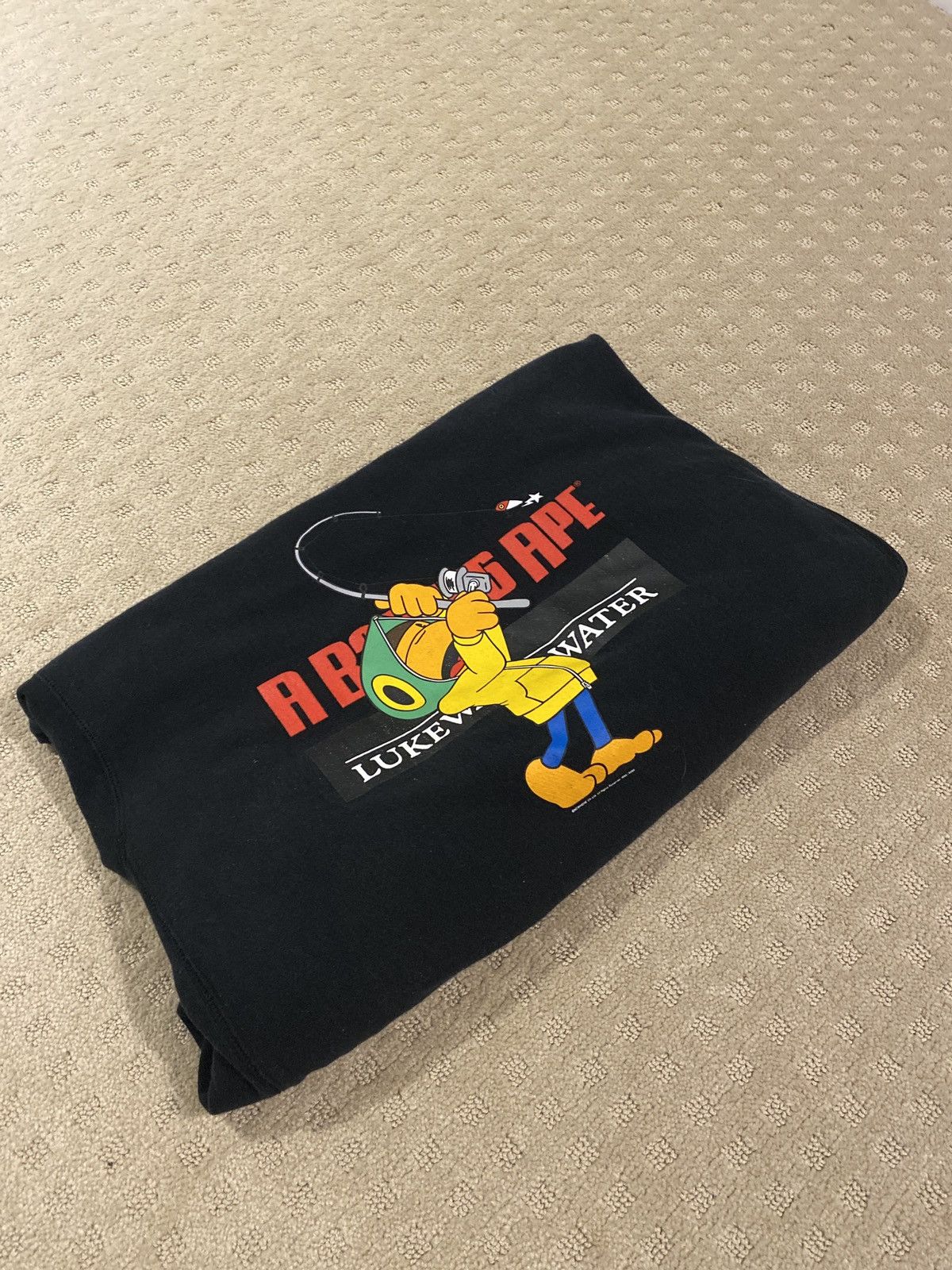 Bape Baby Milo Fishing Crewneck Size US M / EU 48-50 / 2 - 13 Thumbnail