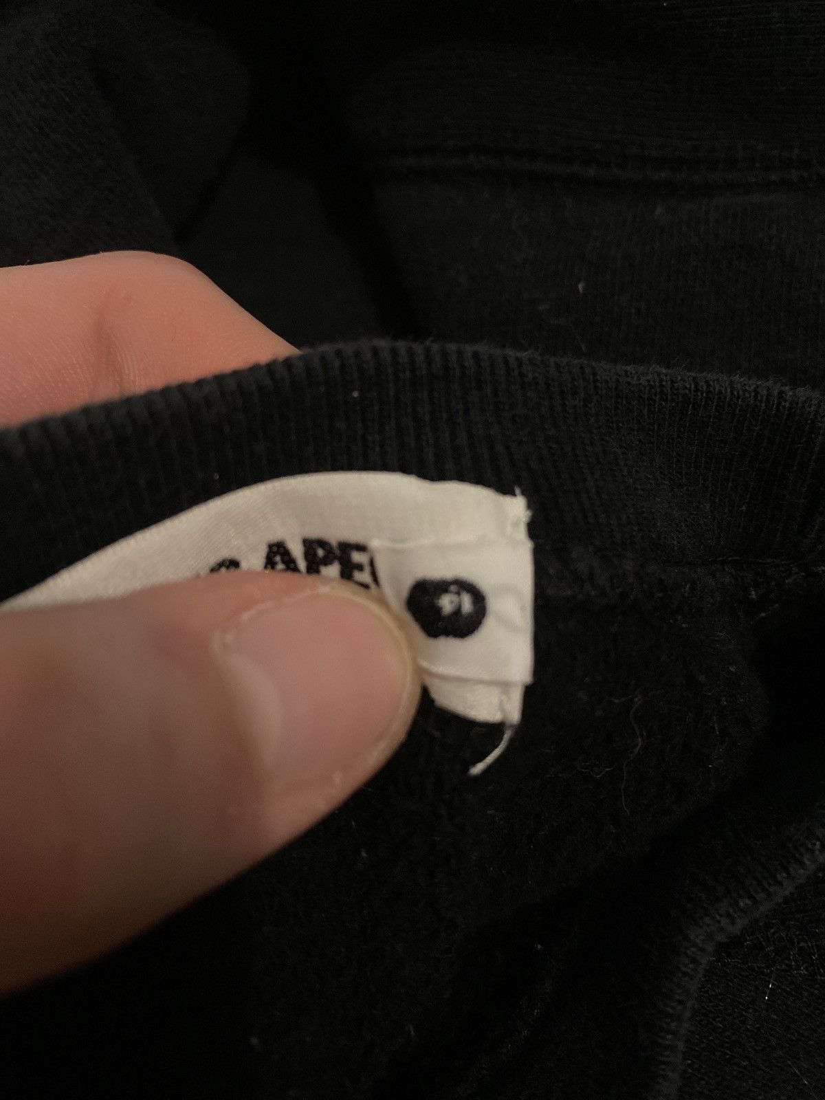 Bape Baby Milo Fishing Crewneck Size US M / EU 48-50 / 2 - 8 Thumbnail