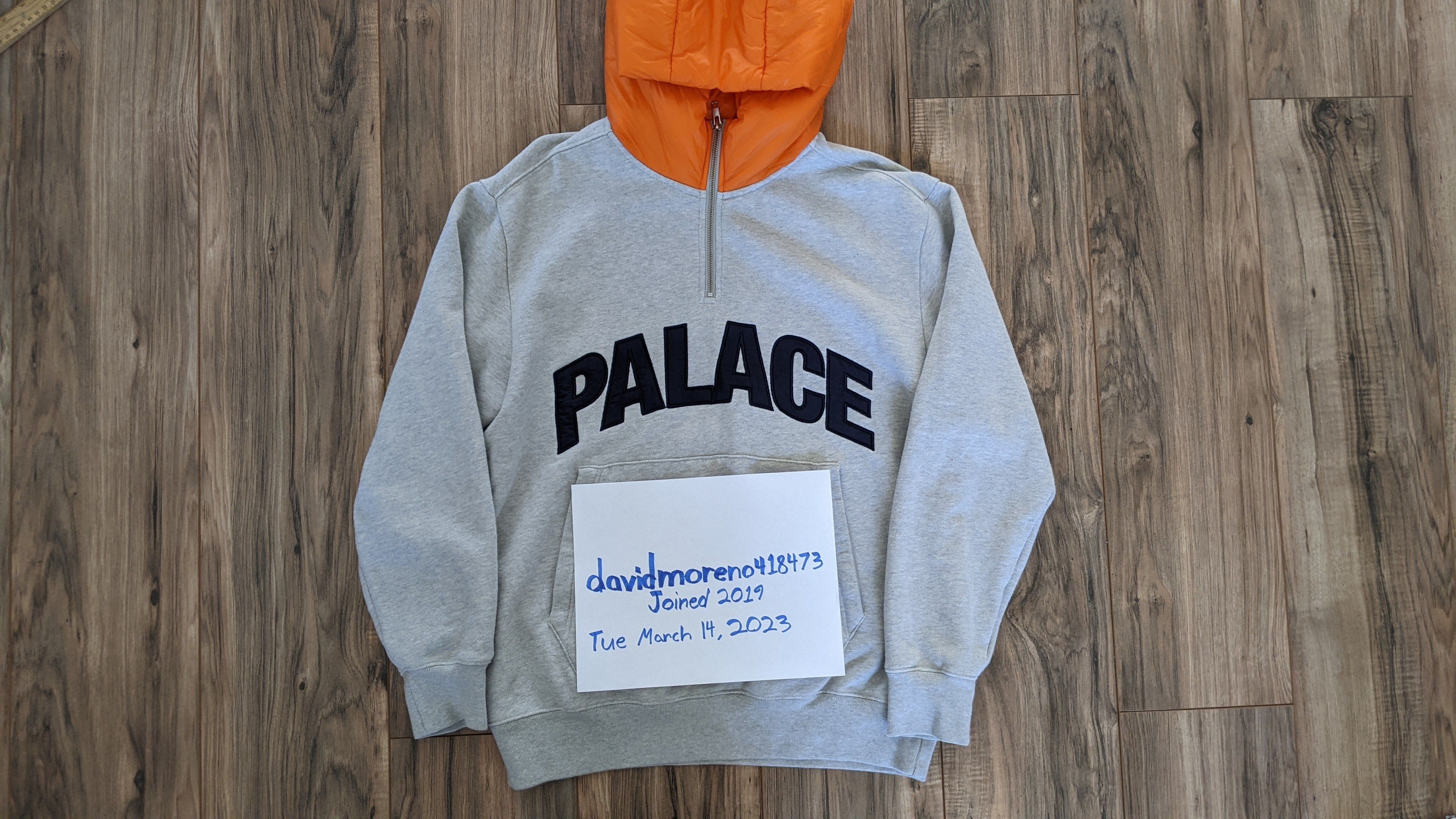 Palace Puffer Hood Grey