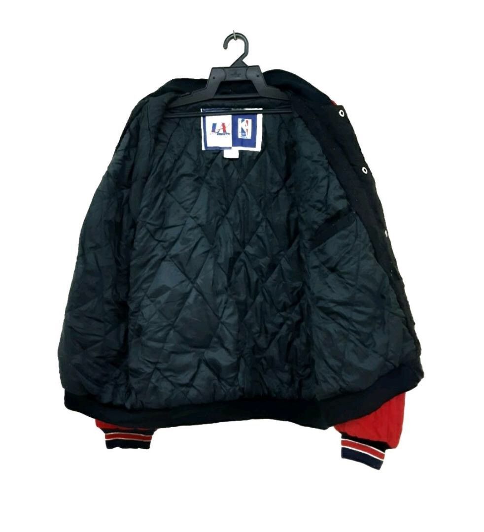 NBA Chicago Bulls Varsity Jacket – XXL – Classic Retro Style Size US XXL / EU 58 / 5 - 5 Thumbnail