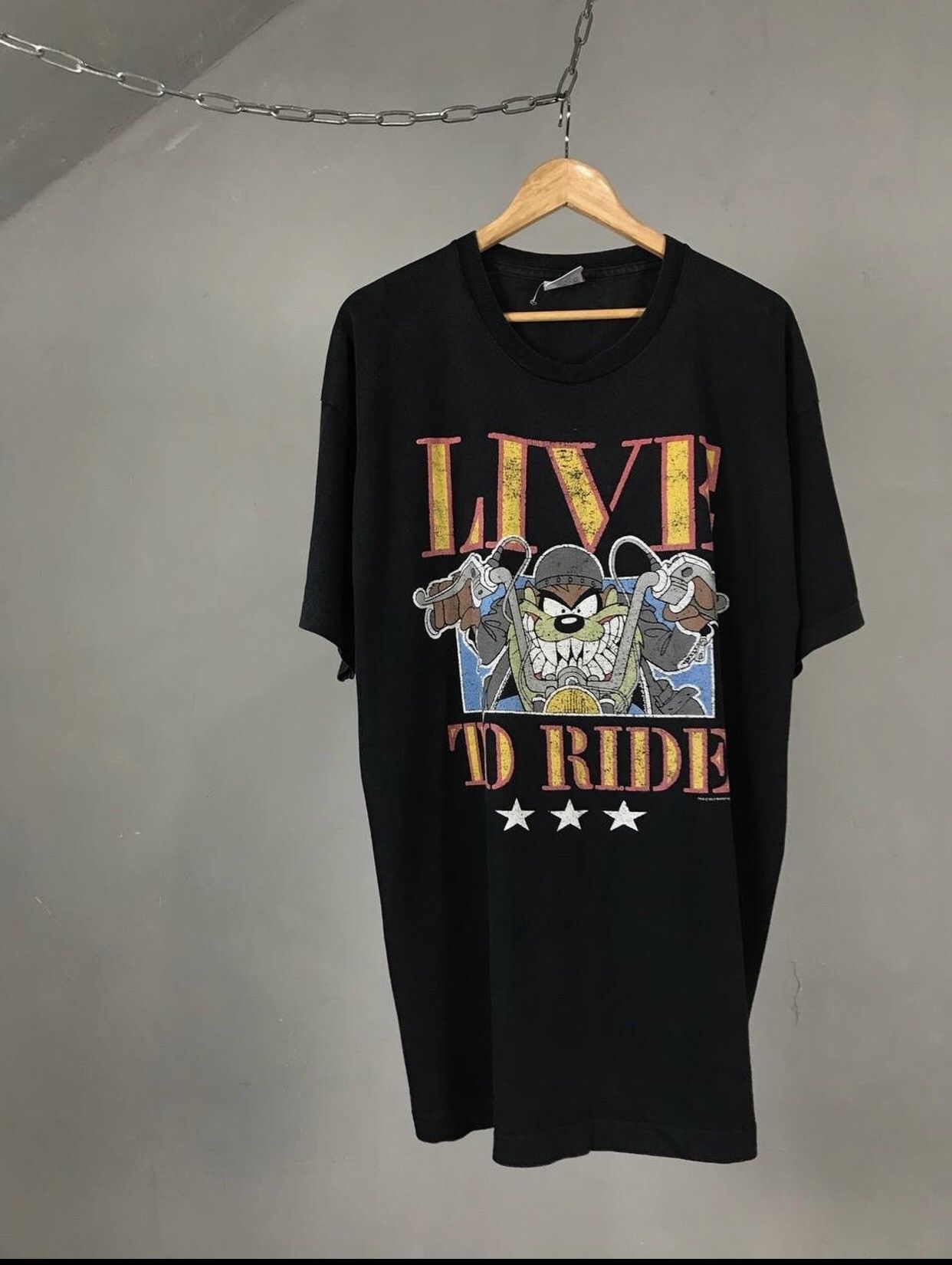 Warner Bros Taz 1994 vintage movie Warner Bros tee Size US XL / EU 56 / 4 - 1 Thumbnail