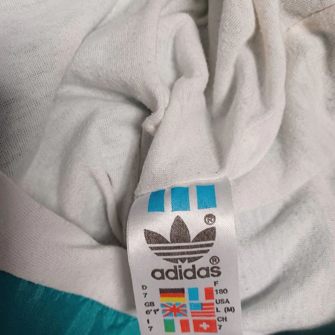 Adidas Adidas vintage nylon rare track jacket drill Size US L / EU 52-54 / 3 - 6 Thumbnail
