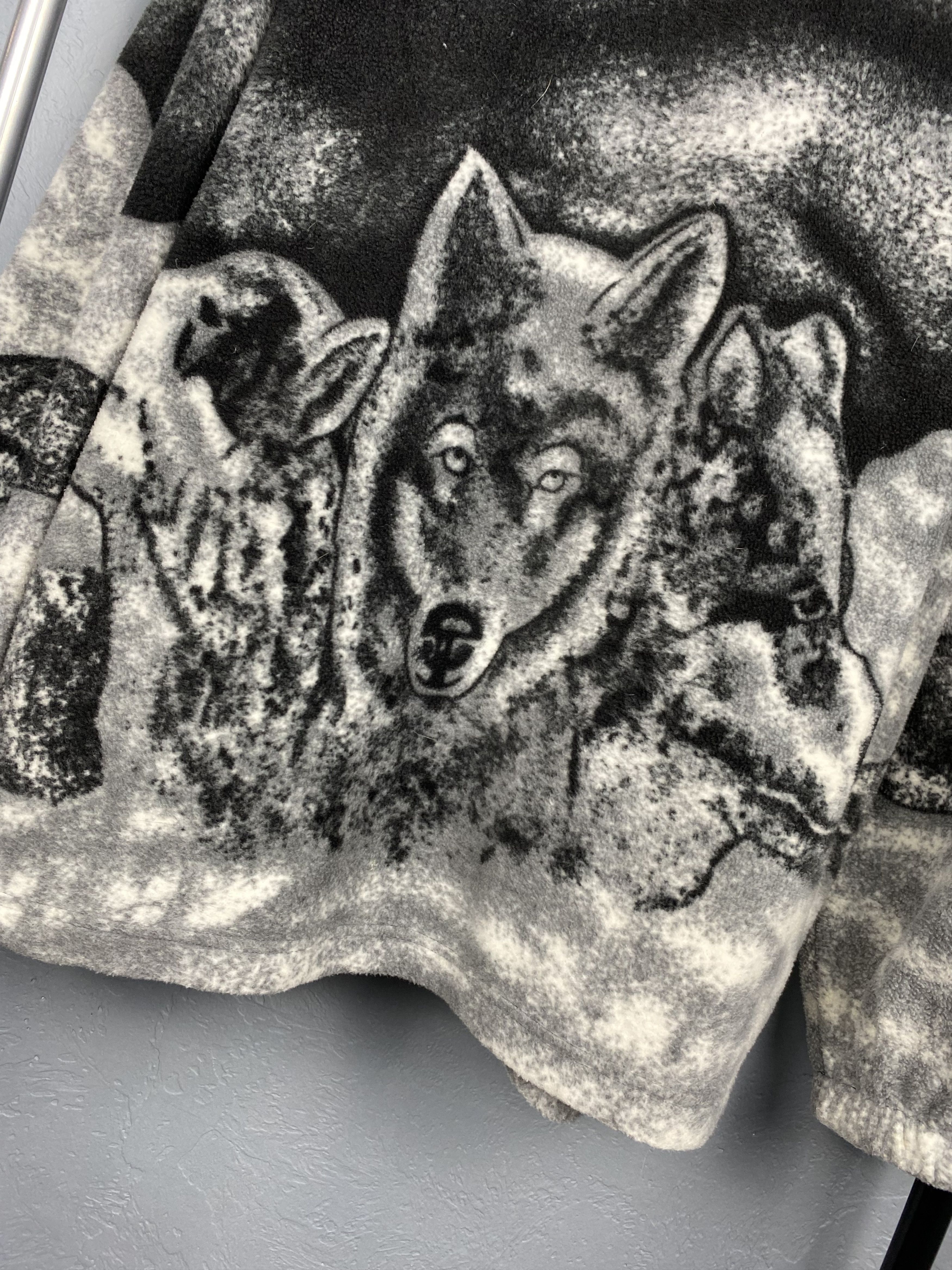 Vintage Vintage Animal WOLF Fleece Jacket Size US XL / EU 56 / 4 - 7 Thumbnail