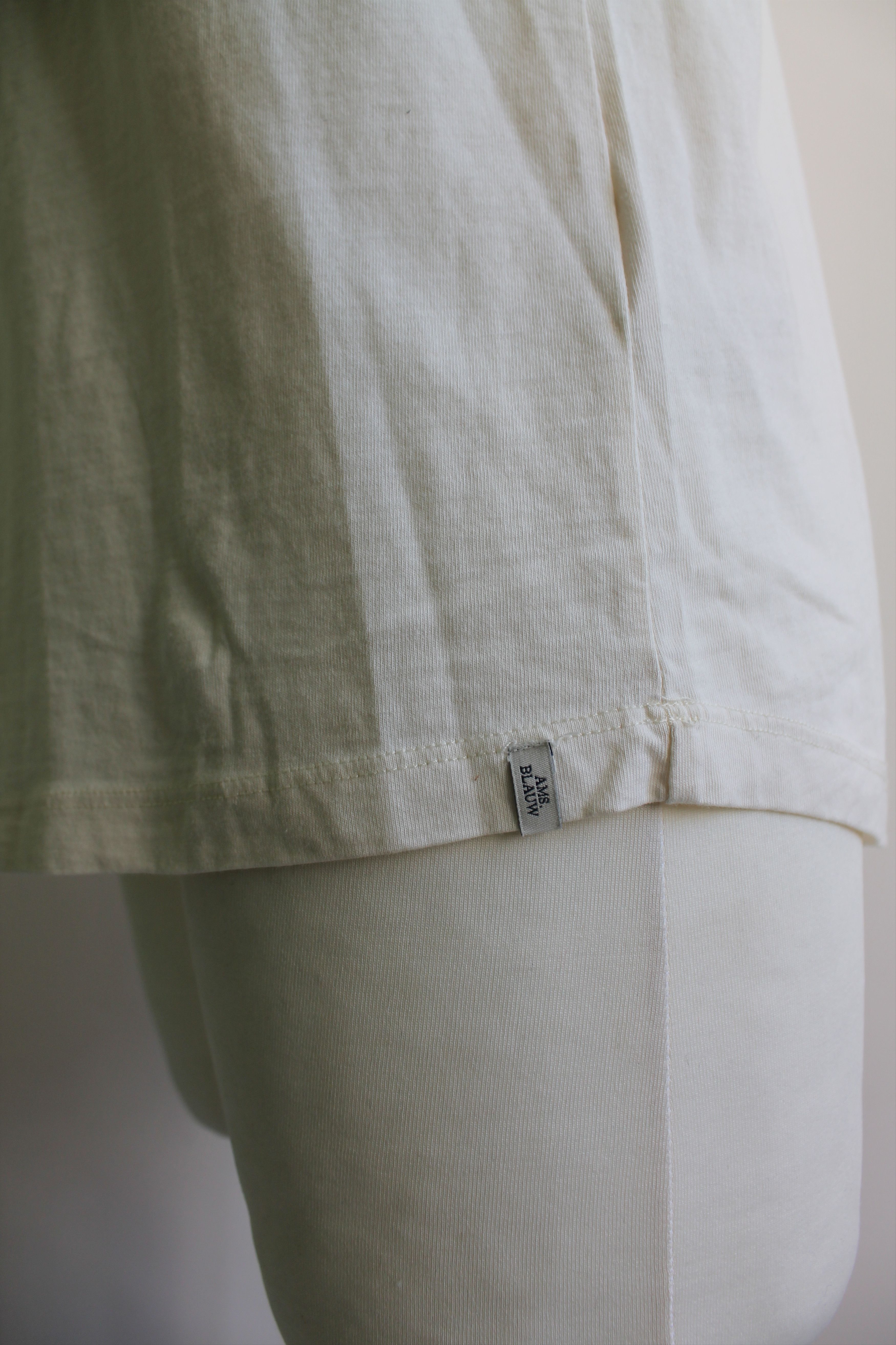 Scotch & Soda Scotch & Soda AMS. BLAUW Bandanarama ivory t shirt Size L / US 10 / IT 46 - 5 Thumbnail