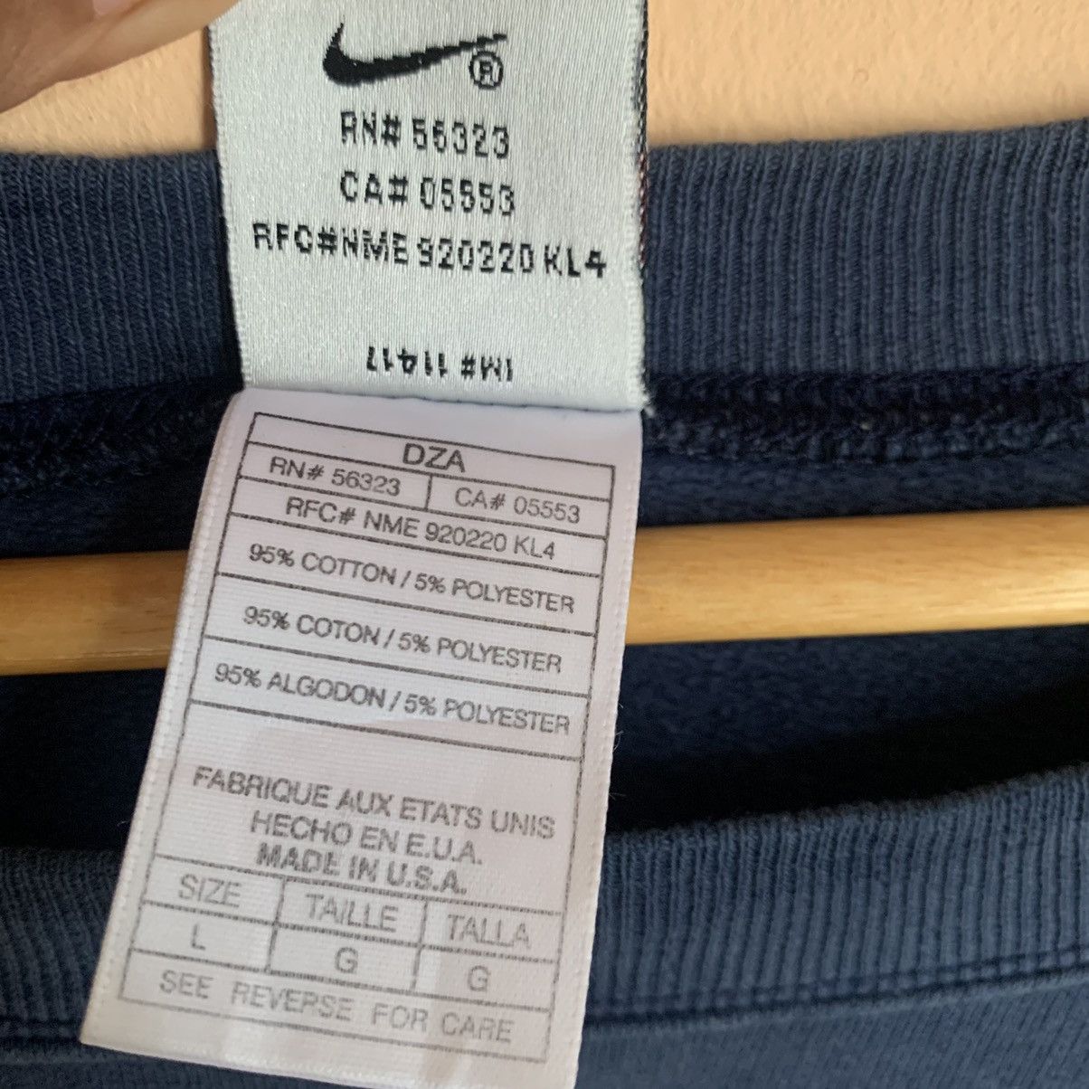 Nike VINTAGE NIKE SWEATSHIRT SMALL LOGO Size US L / EU 52-54 / 3 - 8 Thumbnail