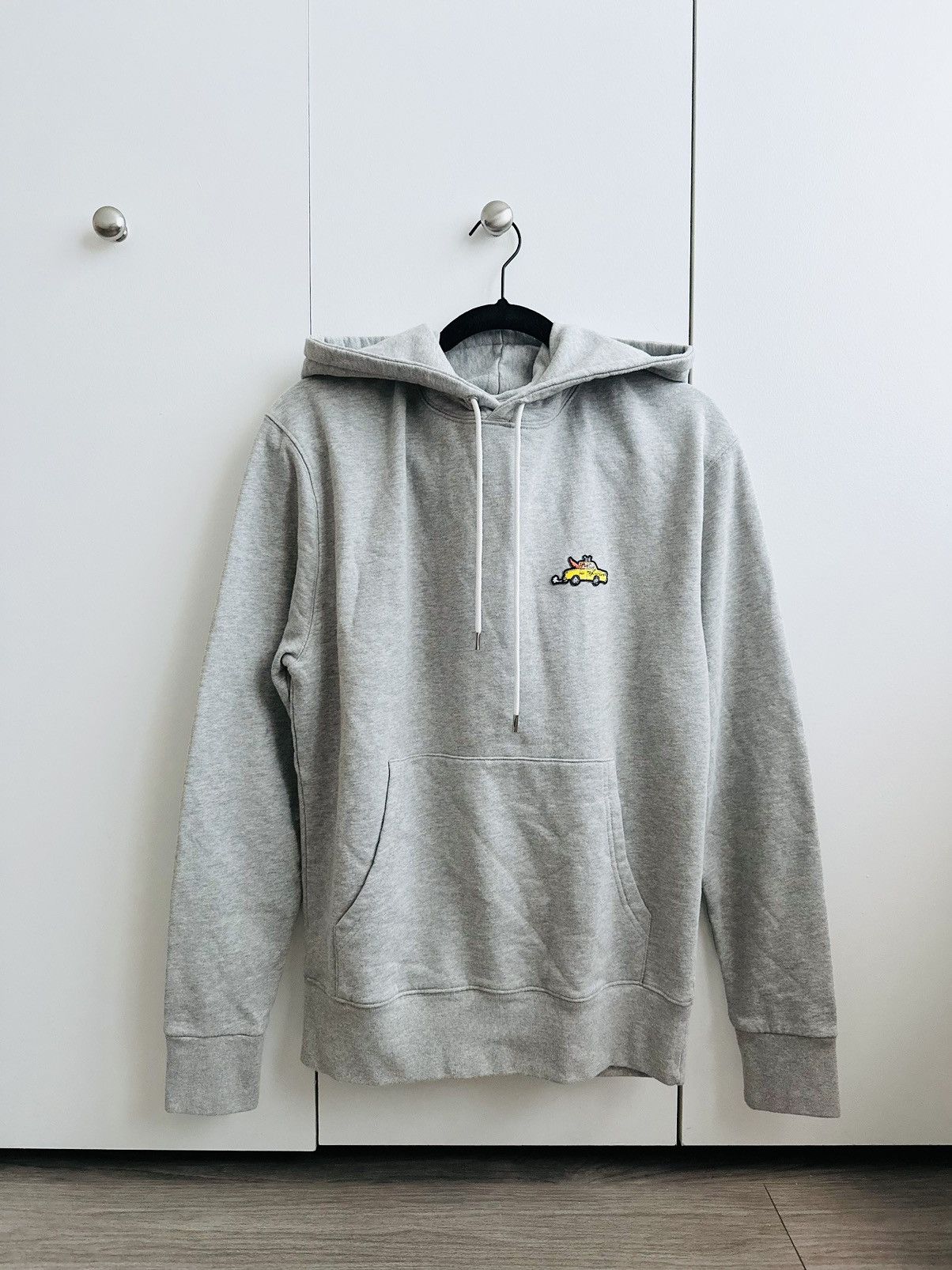 Maison Kitsune MAISON KITSUNÉ Olympia Le-Tan Edition Taxi Fox Hoodie NWOT Size L / US 10 / IT 46 - 7 Thumbnail