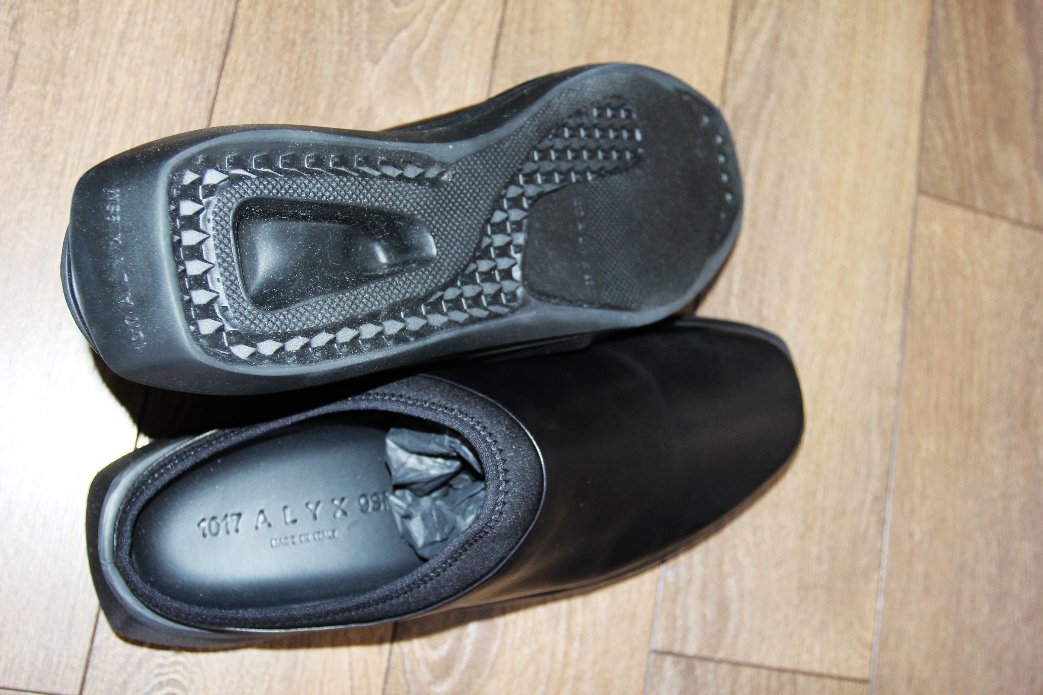 1017 ALYX 9SM BNWT AW21 1017 ALYX 9SM LEATHER MONO MULE SHOES 44 Size US 11 / EU 44 - 5 Thumbnail