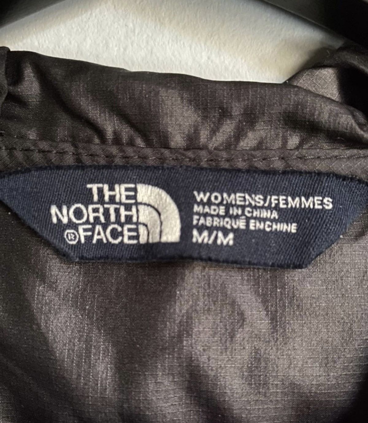 The North Face The North Face Windbreaker Size M / US 6-8 / IT 42-44 - 2 Thumbnail