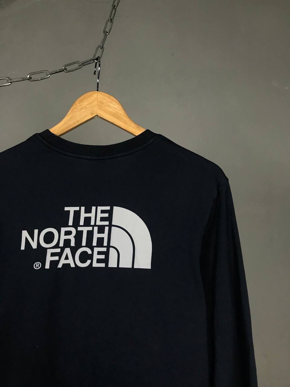 The North Face The North Face outdoor streetwear big logo longsleeve Size US S / EU 44-46 / 1 - 7 Thumbnail