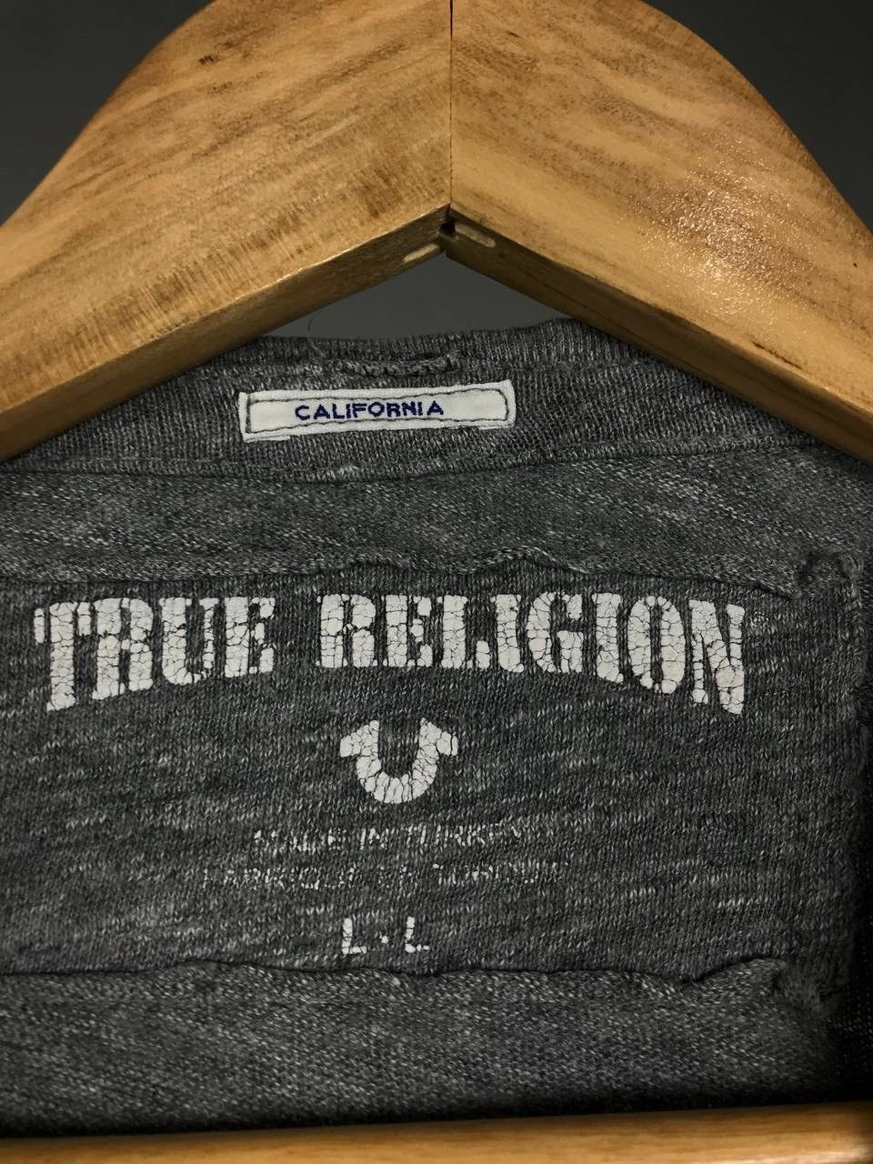 True Religion True Religion Japanese brand streetwear overprinted tee Size US L / EU 52-54 / 3 - 4 Thumbnail