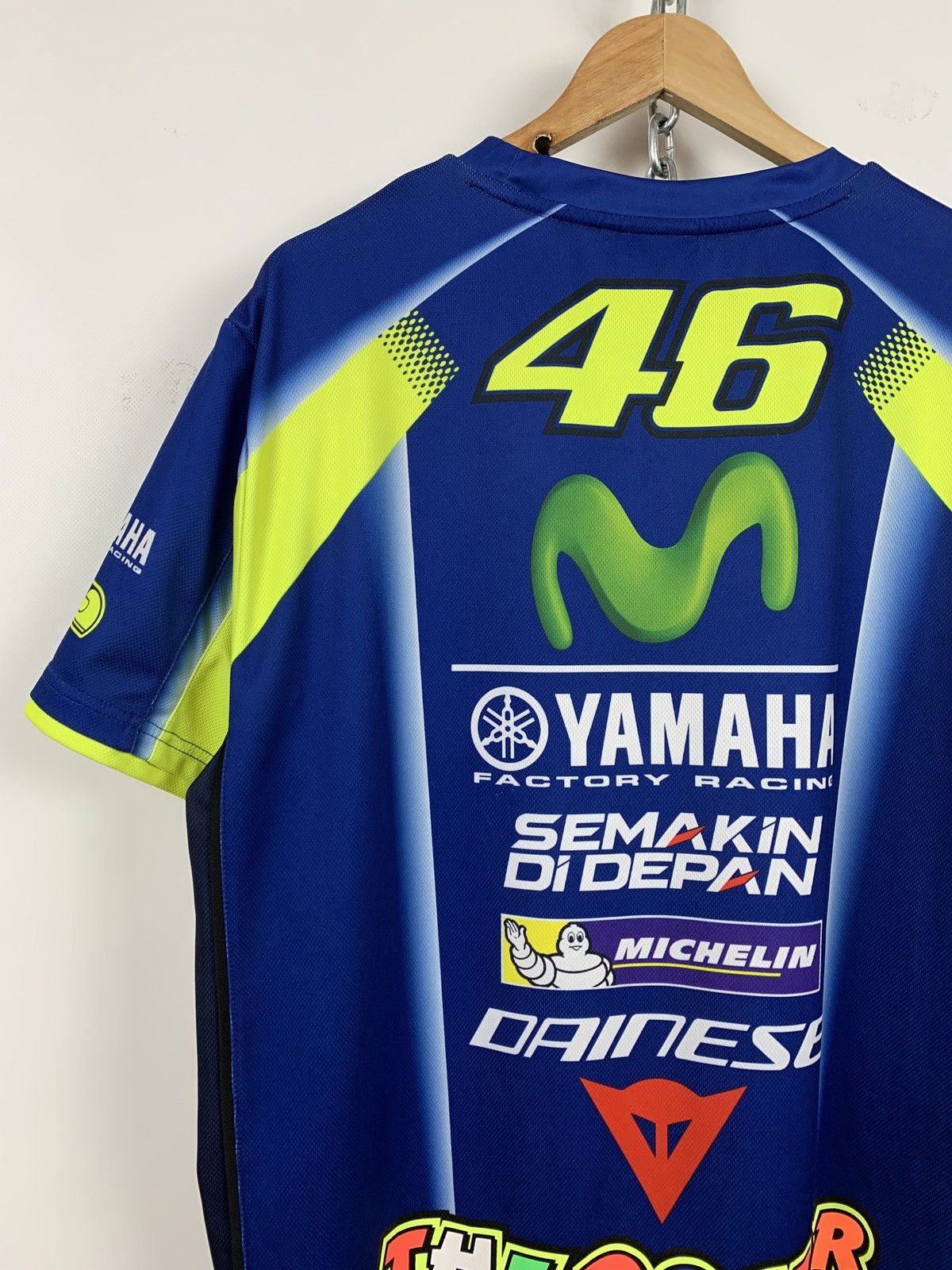 Vintage Vintage Yamaha Valentino Rossi Racing T-Shirt Size US XXL / EU 58 / 5 - 10 Thumbnail