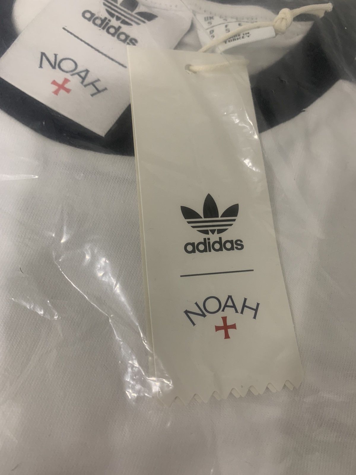 Adidas × Noah Adidas Originals x Noah t shirt Size US S / EU 44-46 / 1 - 7 Thumbnail
