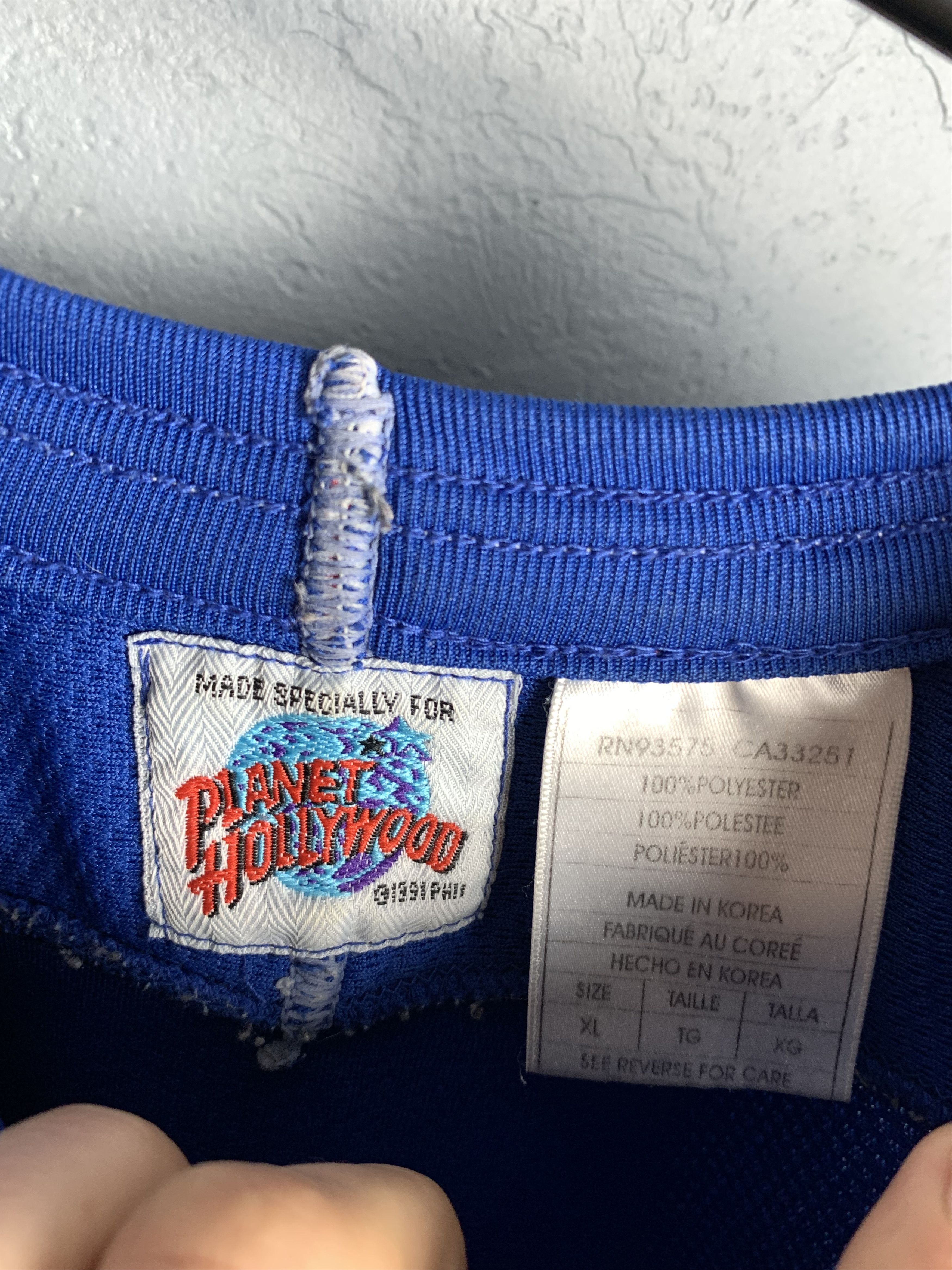 Disney Vintage Planet Hollywood 1991 Walt Disney Jersey Size US XL / EU 56 / 4 - 6 Thumbnail