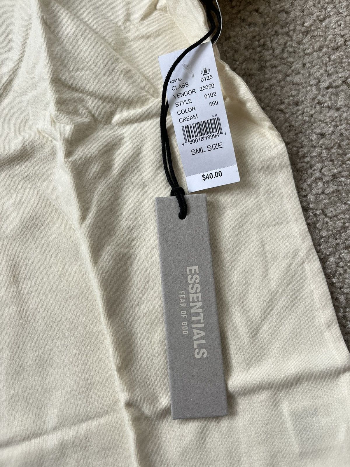 Fear of God Fear of God Essentials Cream T-Shirt Size US S / EU 44-46 / 1 - 4 Thumbnail