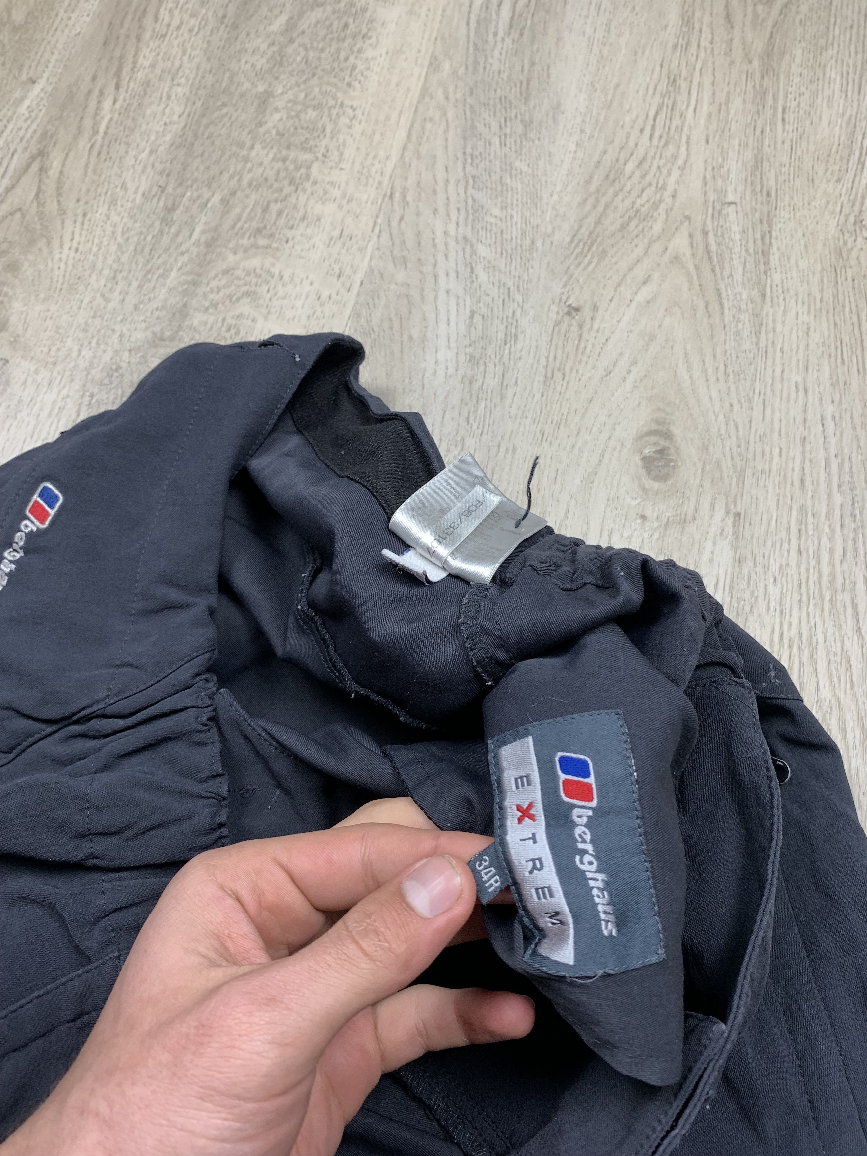 Berghaus × Vintage Berghaus Extrem Vintage Outdoor Pants Size US 34 / EU 50 - 10 Thumbnail