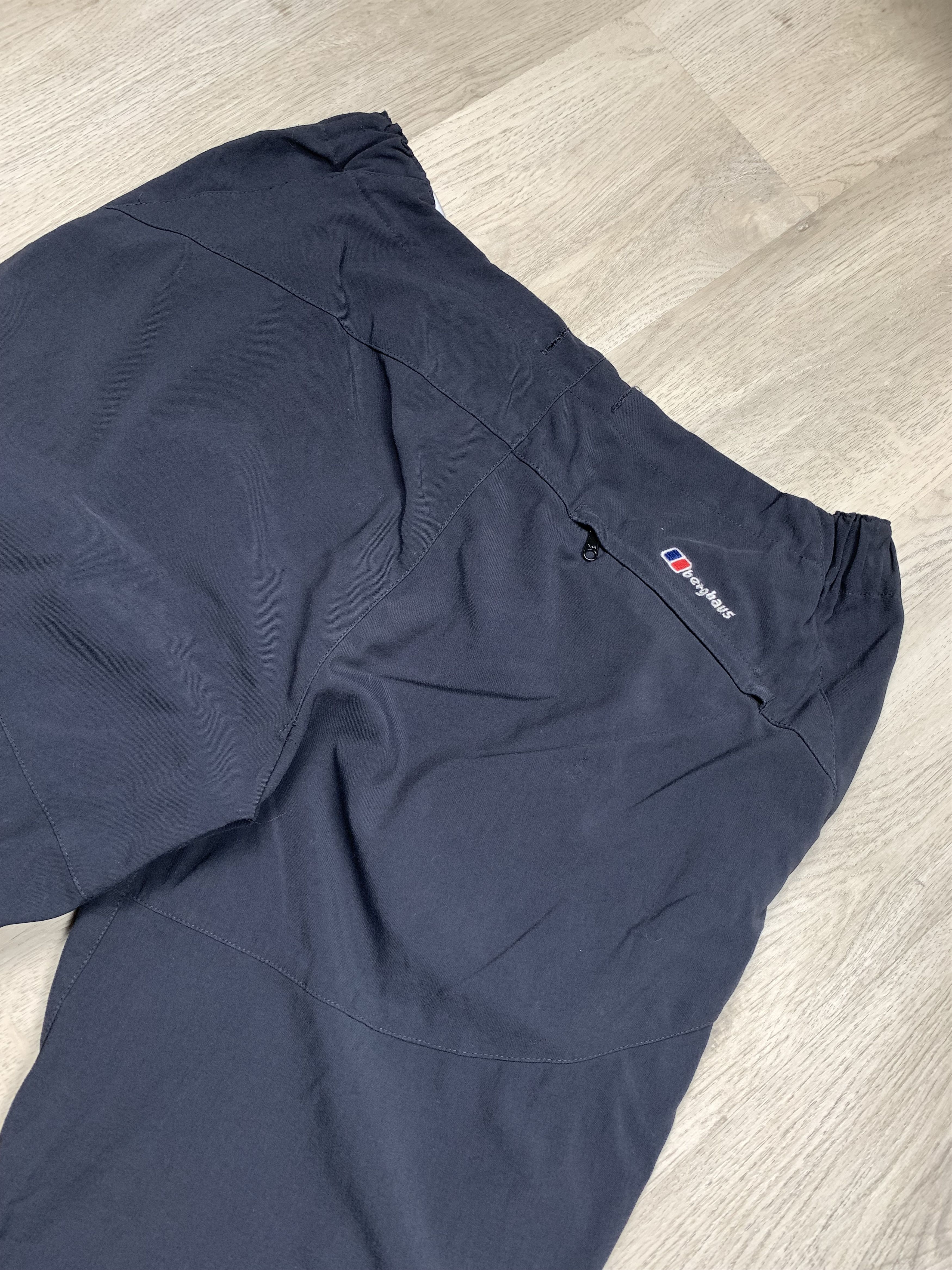 Berghaus × Vintage Berghaus Extrem Vintage Outdoor Pants Size US 34 / EU 50 - 2 Thumbnail