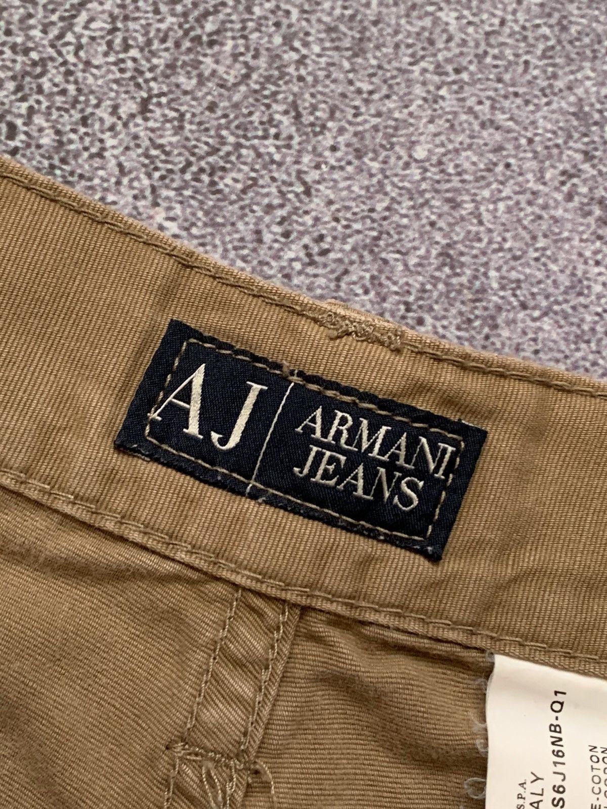 Armani × Denim & Co. × Giorgio Armani Armani jeans 36 vintage denim pants trousers chinos beige Size US 36 / EU 52 - 9 Thumbnail