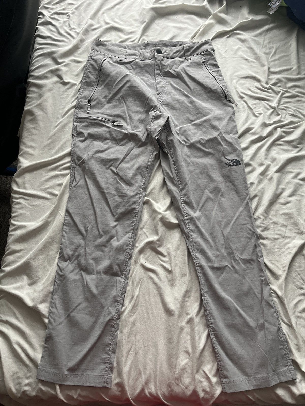 The North Face × Vintage The North Face Hiking Pants Grey Sz 32 Size US 32 / EU 48 - 1 Thumbnail