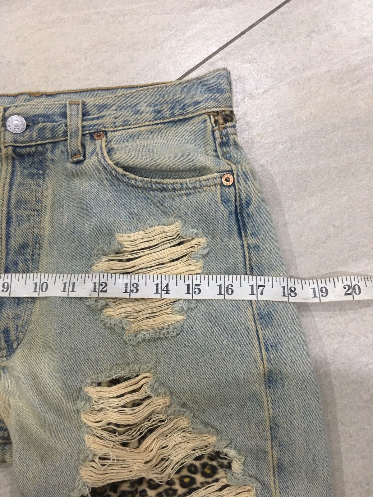Levi's Vintage Levi’s 501 USA Leopard Patchwork Style Size 30" / US 8 / IT 44 - 22 Thumbnail