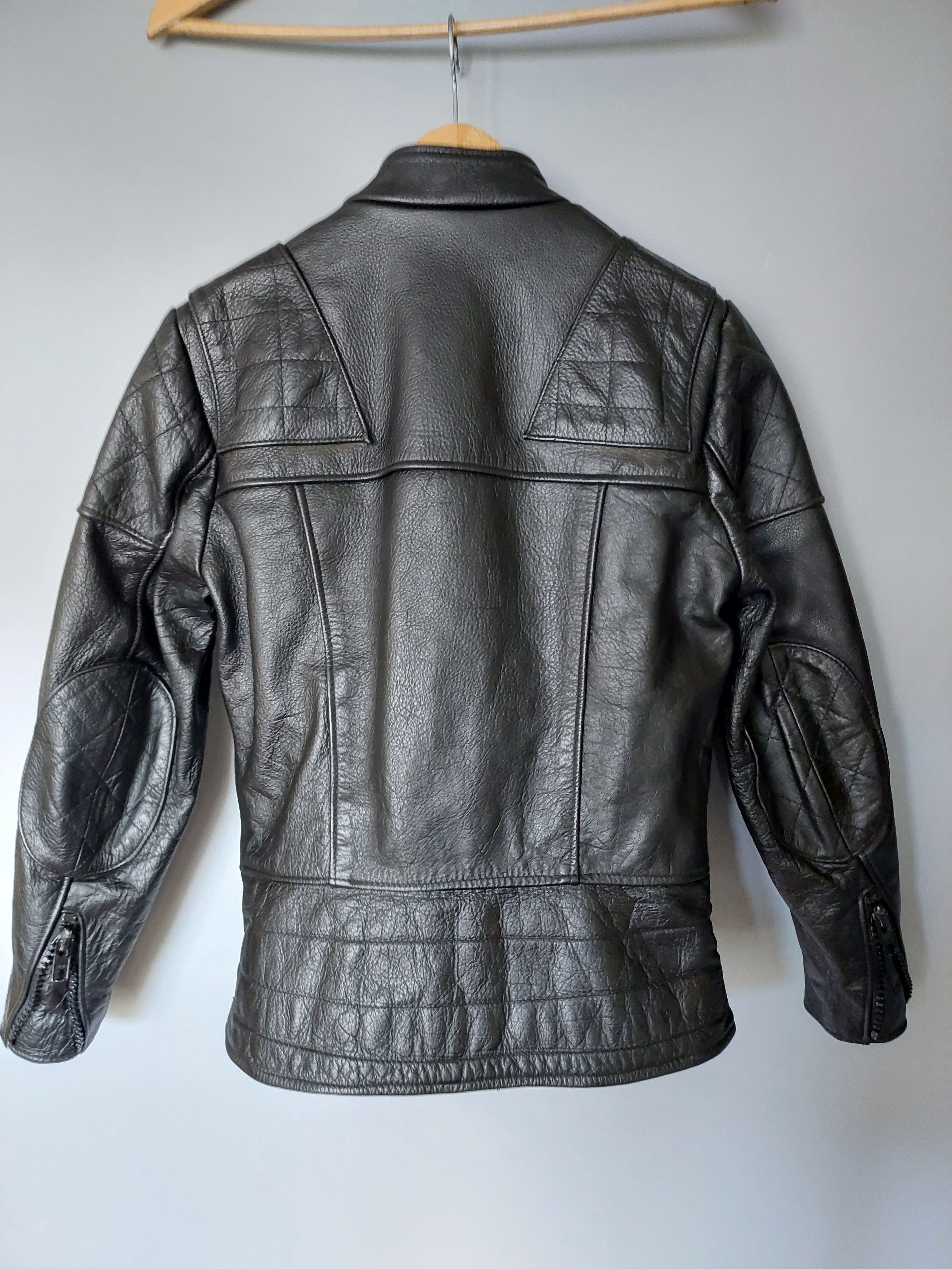 Vintage 🇩🇪 Vintage Caferacer ramones leather jacket motorbike Wolf Size XS / US 0-2 / IT 36-38 - 9 Thumbnail